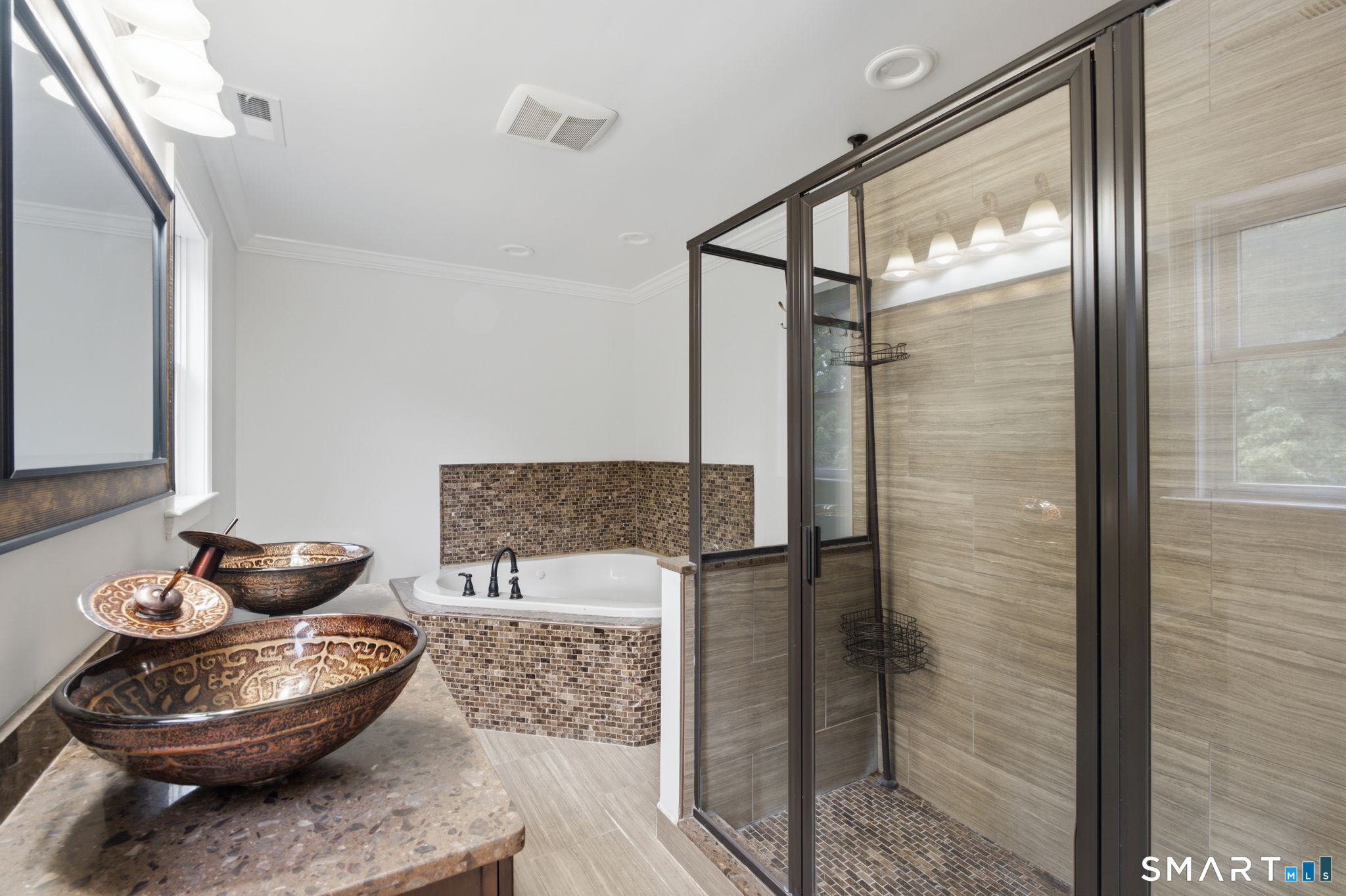 85 Geraldine Drive photo 32