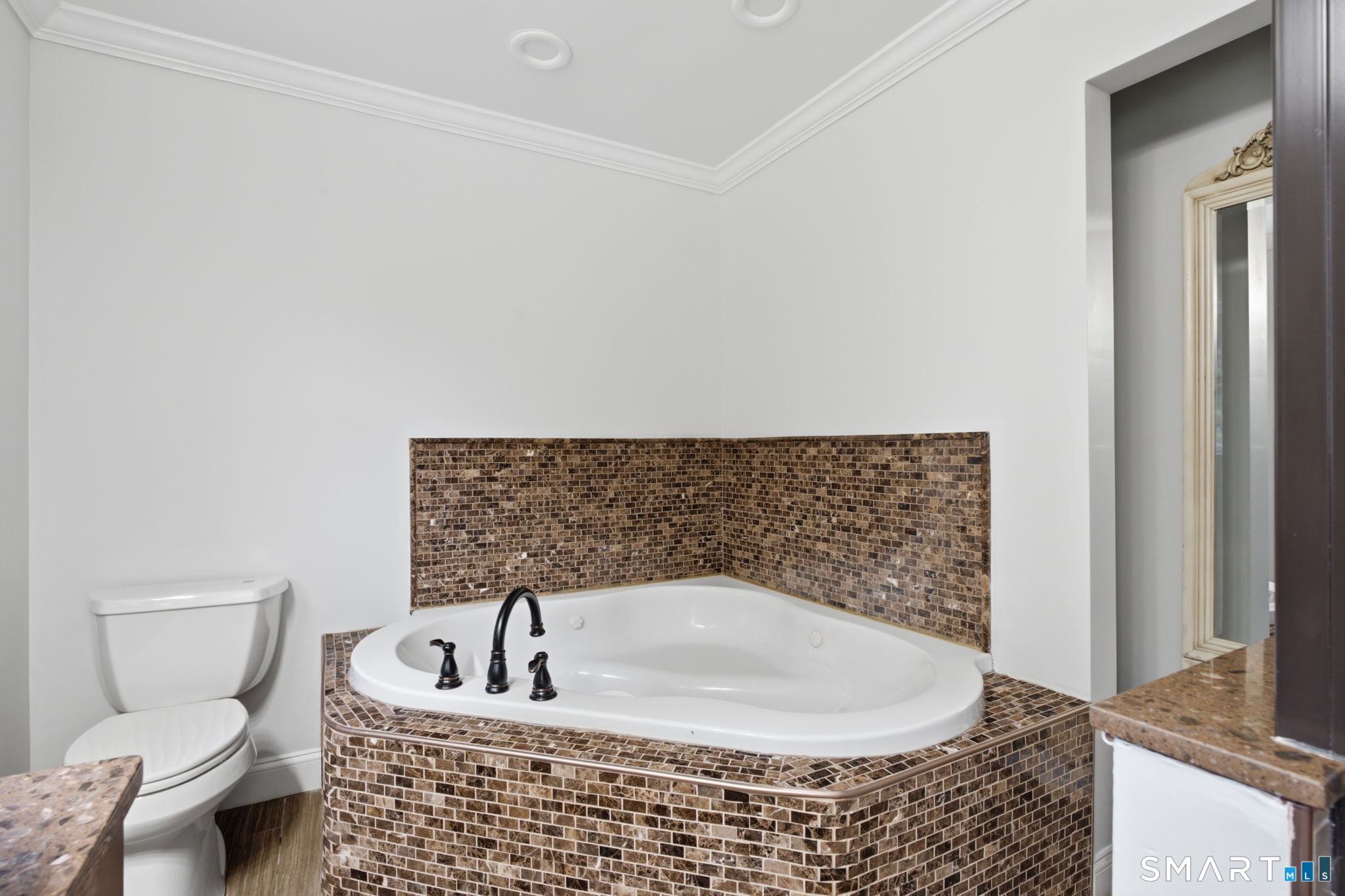 85 Geraldine Drive photo 35