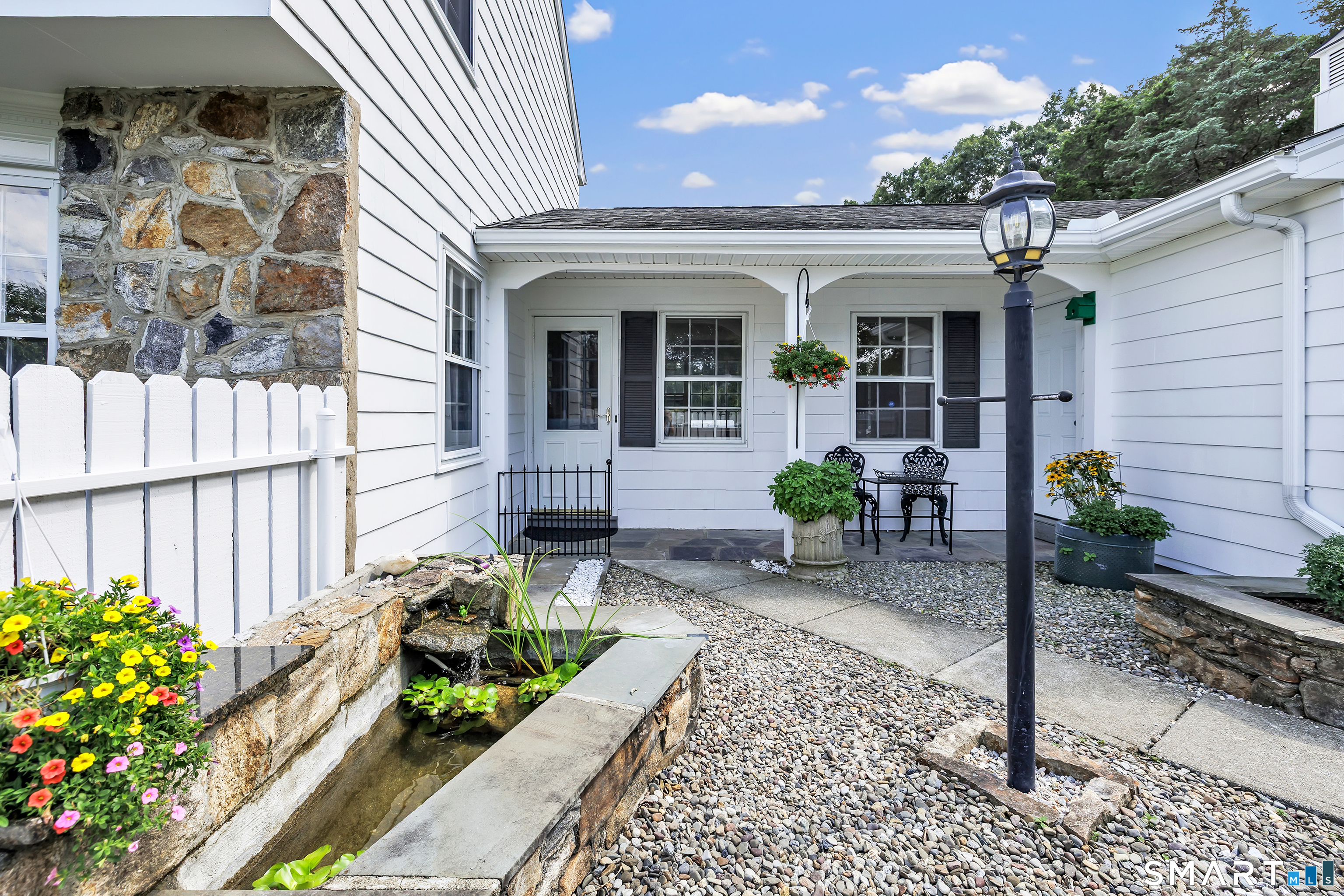27 Brittany Avenue photo 4