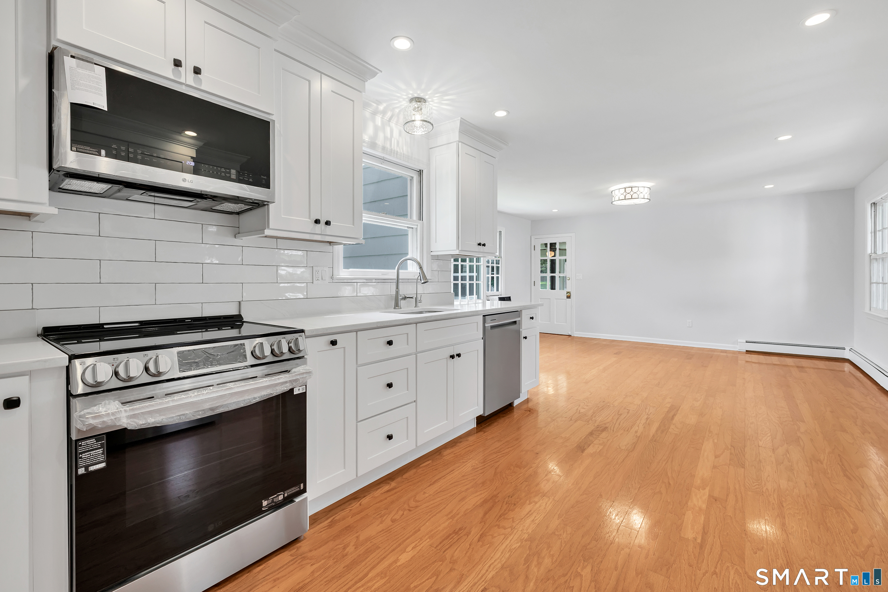 27 Brittany Avenue photo 13