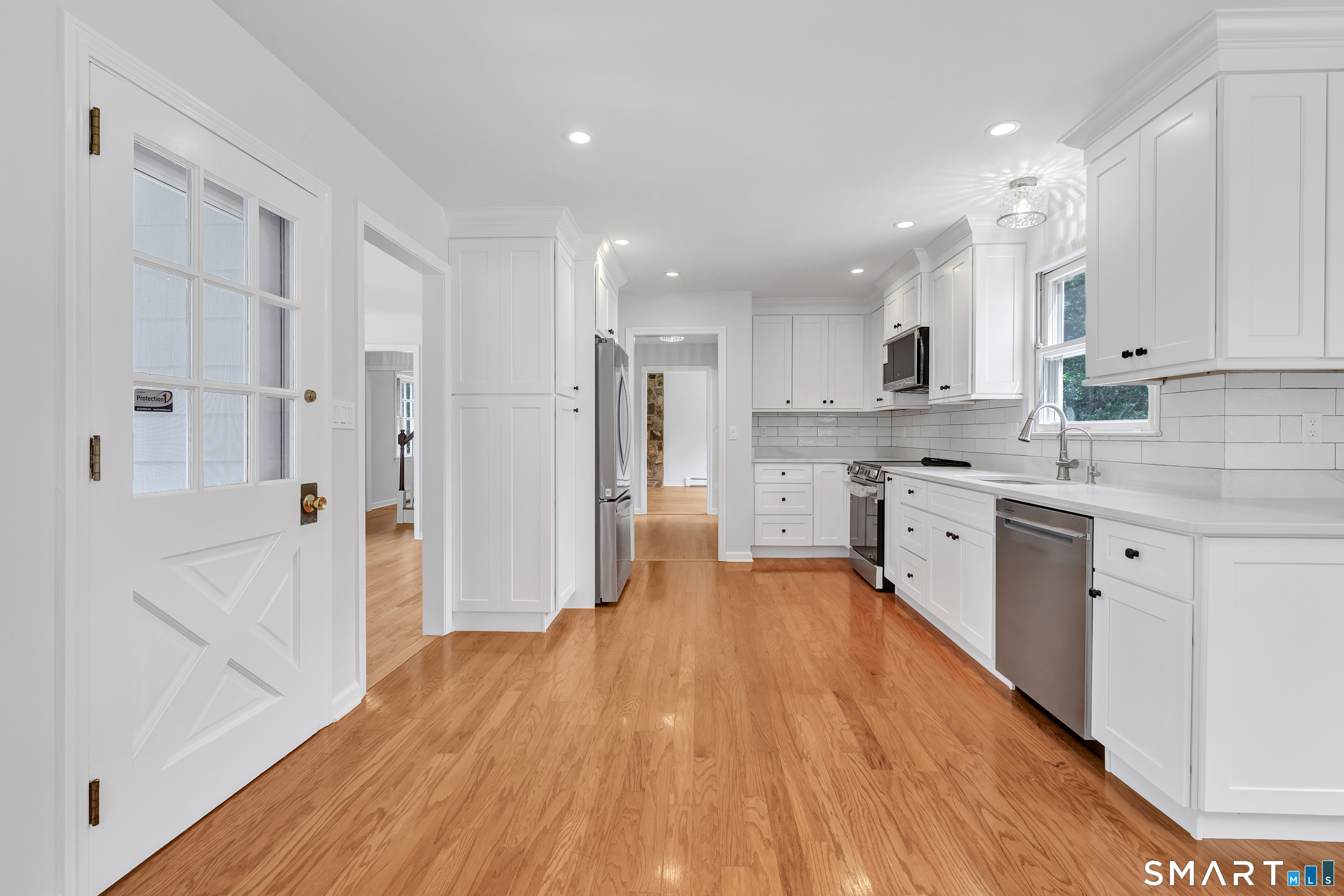 27 Brittany Avenue photo 15