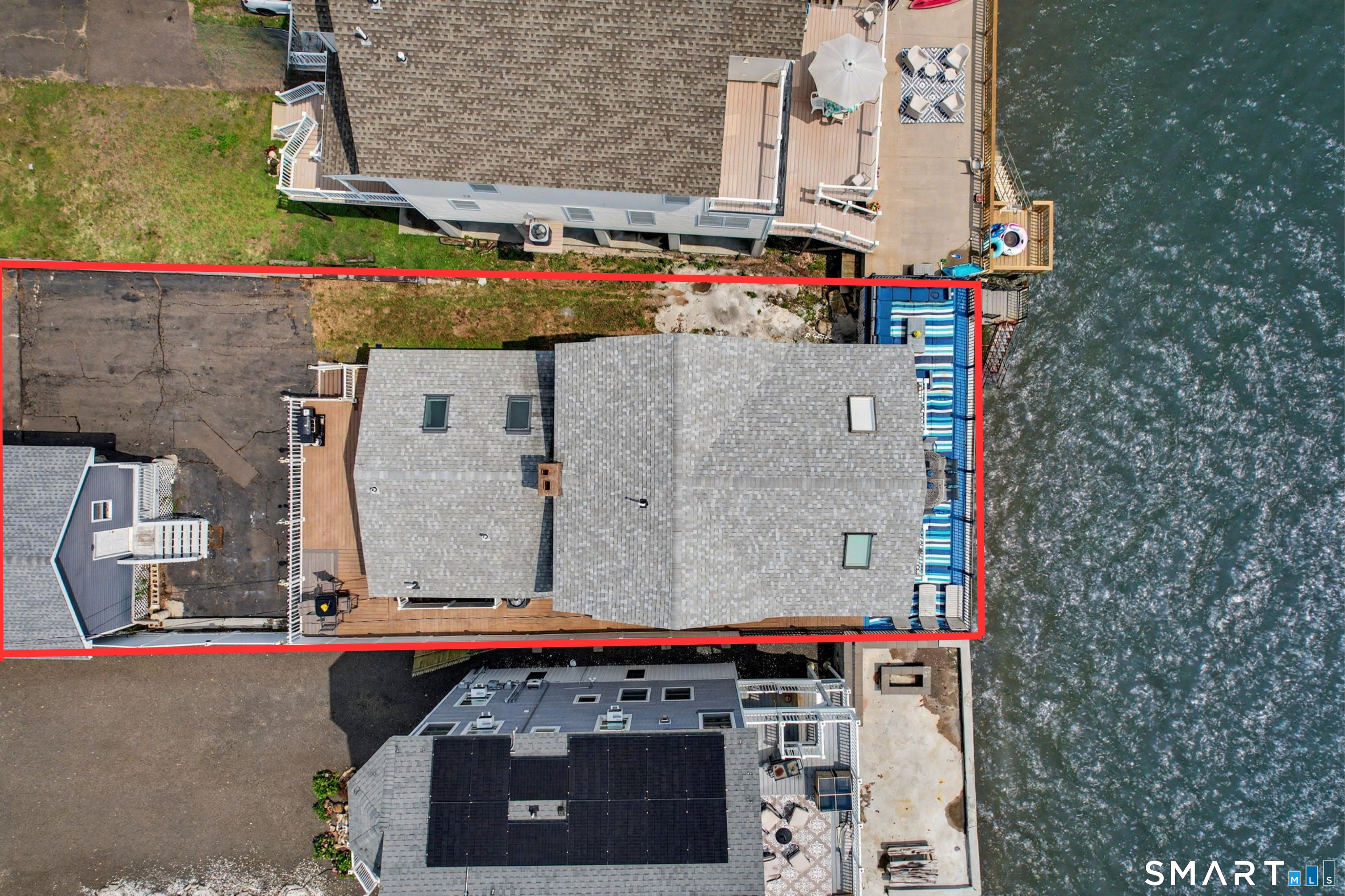 292 Cosey Beach Avenue photo 38