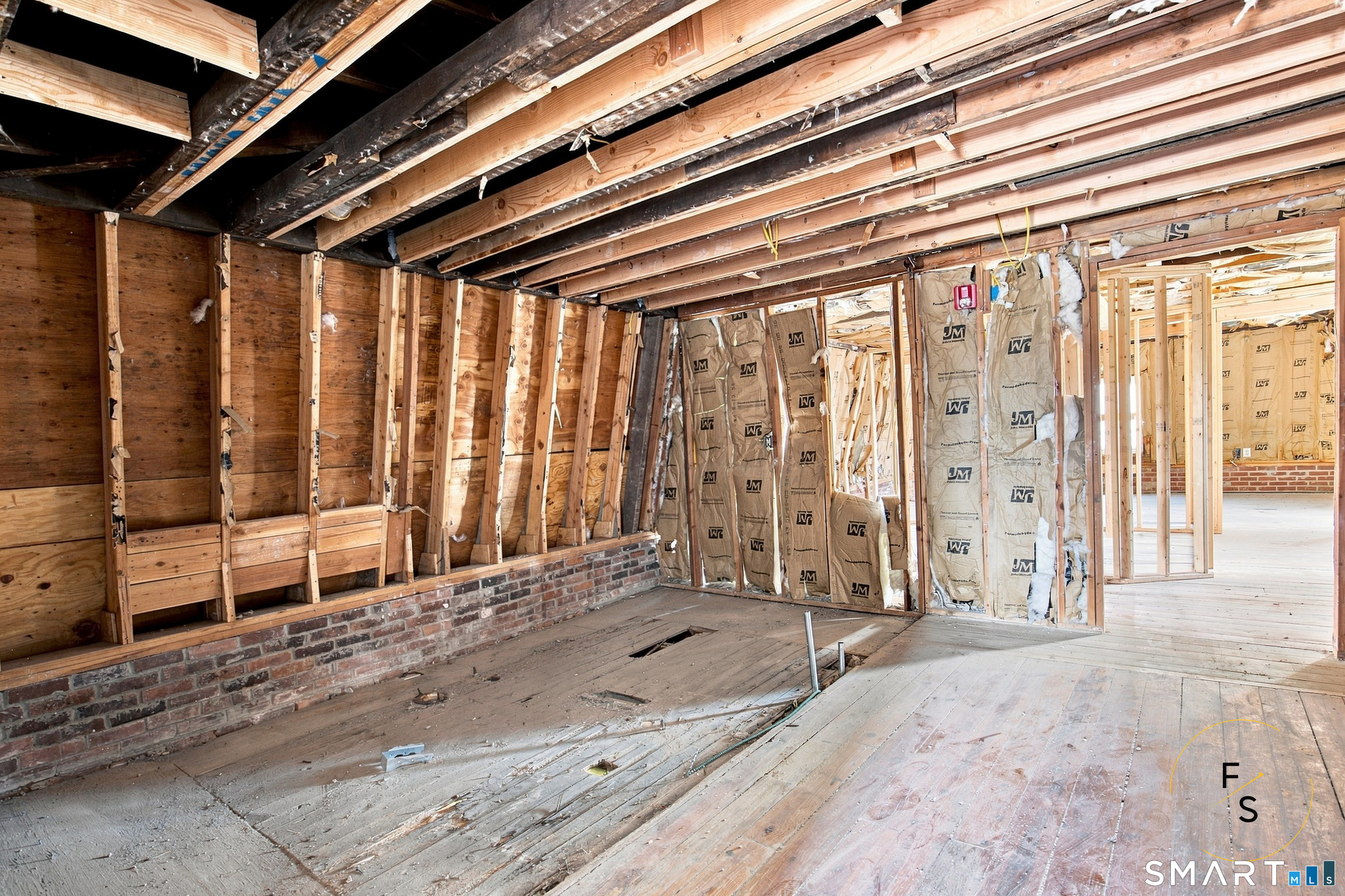 233 Blatchley Avenue photo 23