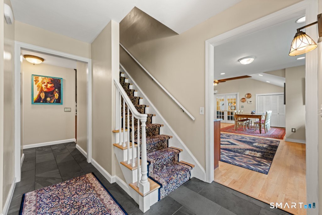 28 Oak Grove Road photo 12