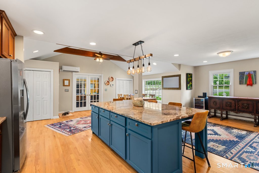 28 Oak Grove Road photo 10