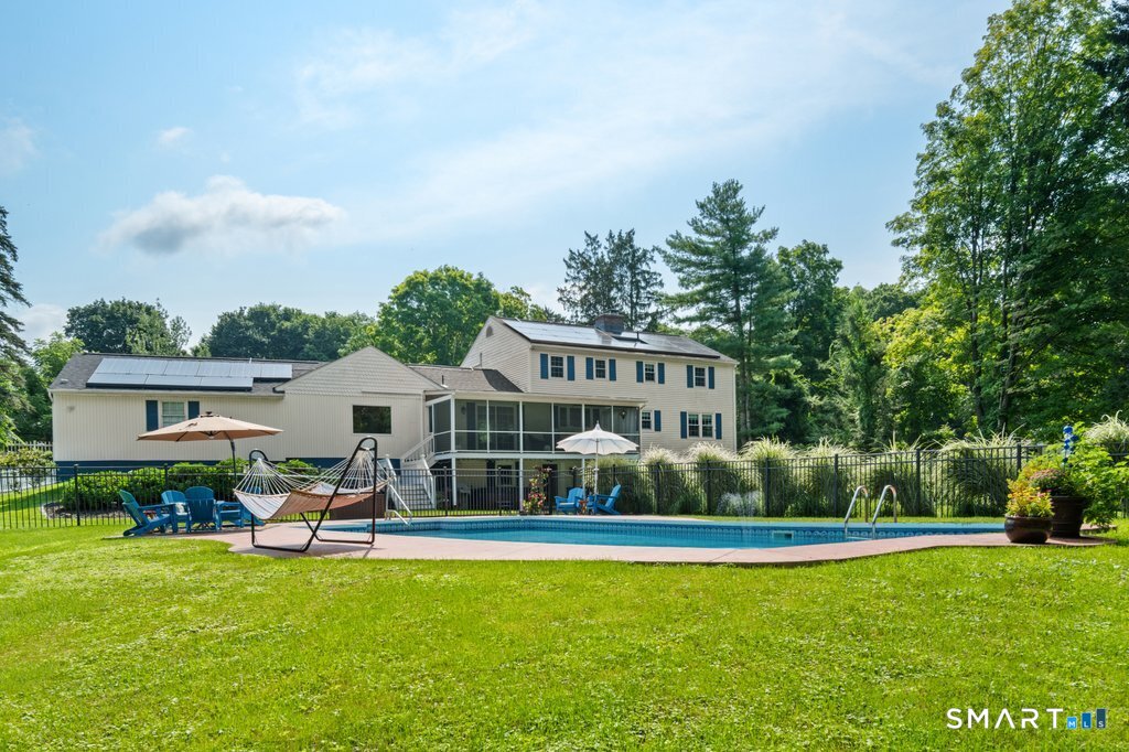 28 Oak Grove Road photo 34