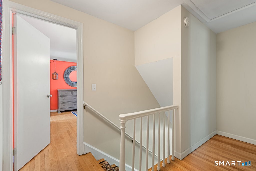 28 Oak Grove Road photo 22