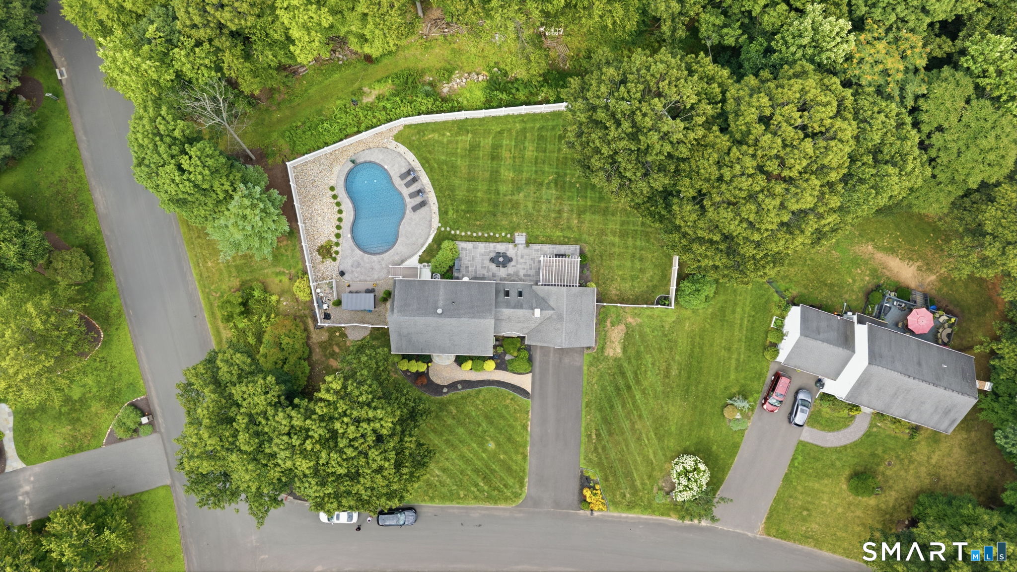 1 Overlook Court photo 40