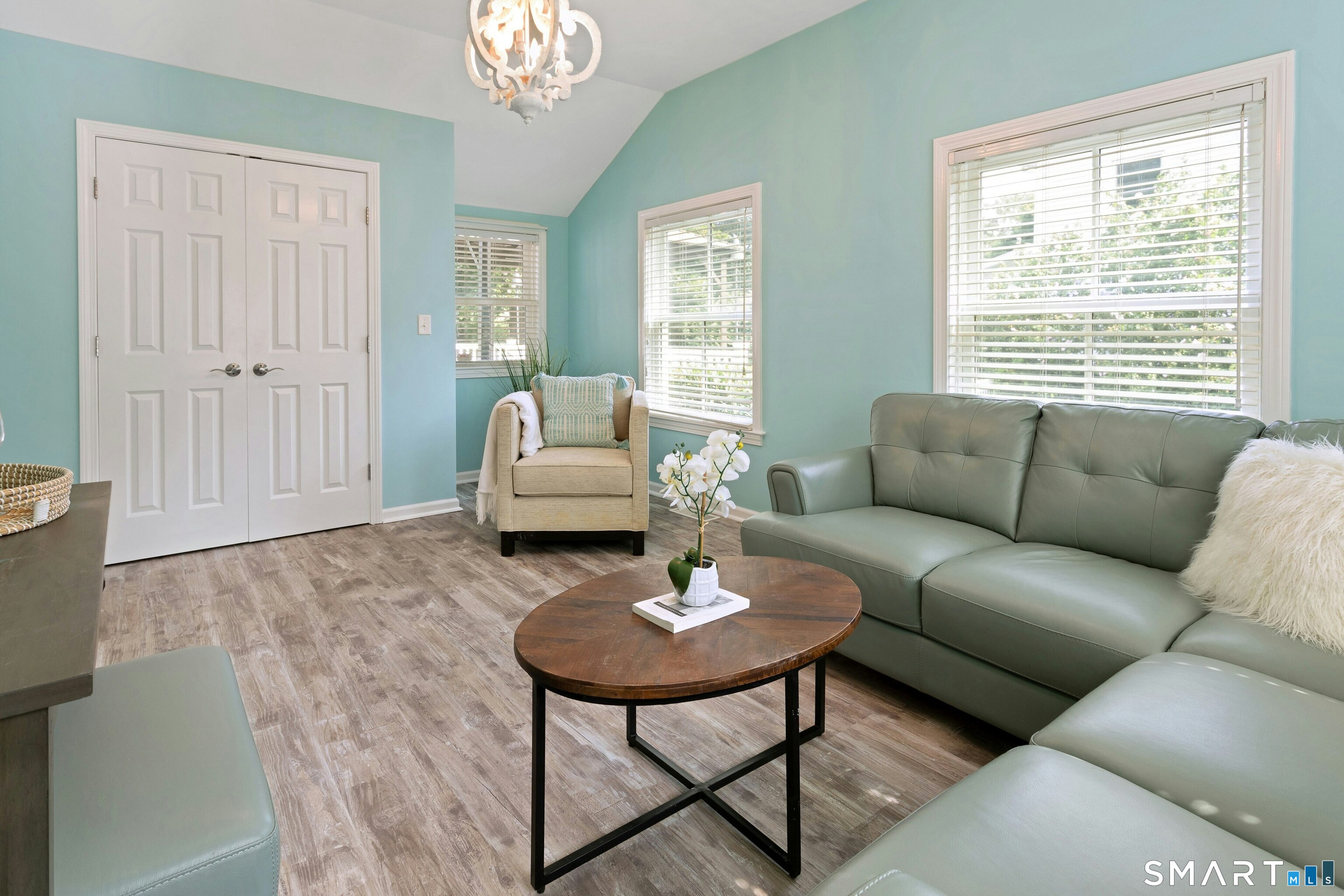 49 Wolfpit Avenue photo 18
