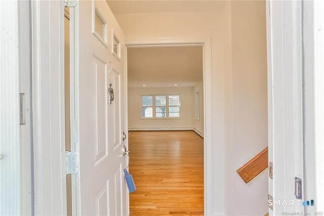 195 Silver Spring Road photo 3