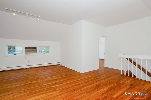 195 Silver Spring Road photo 15