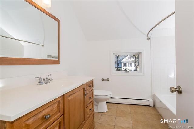 195 Silver Spring Road photo 16