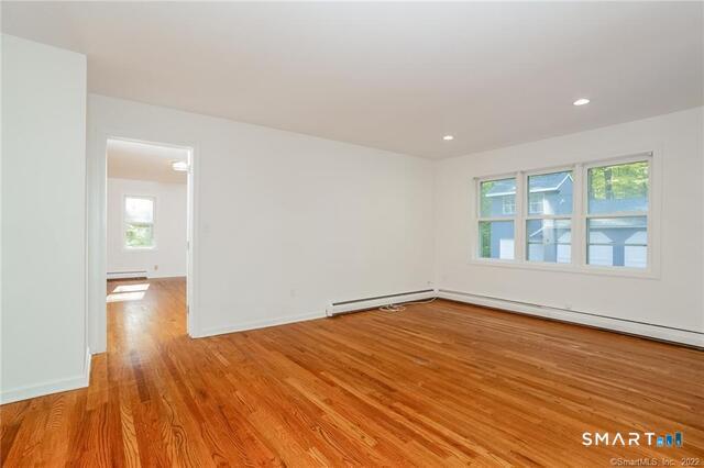 195 Silver Spring Road photo 21