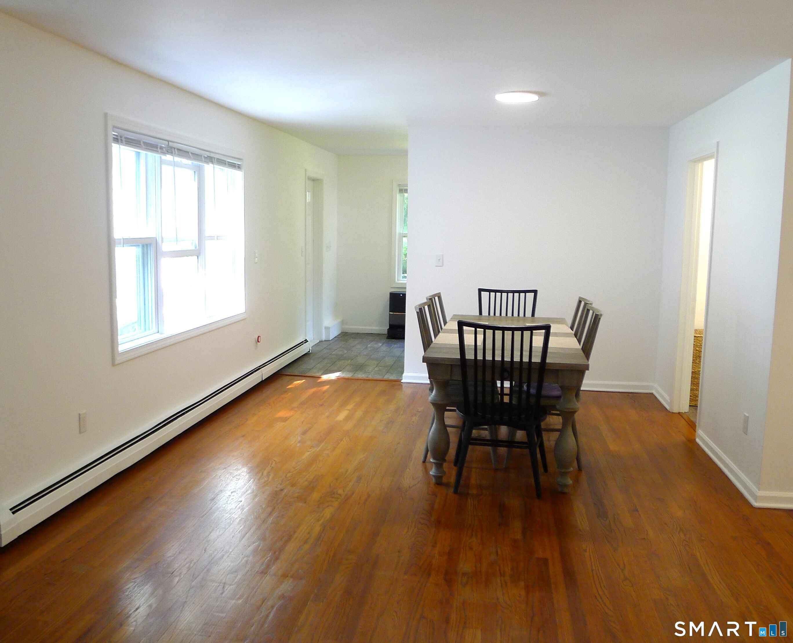 195 Silver Spring Road photo 5