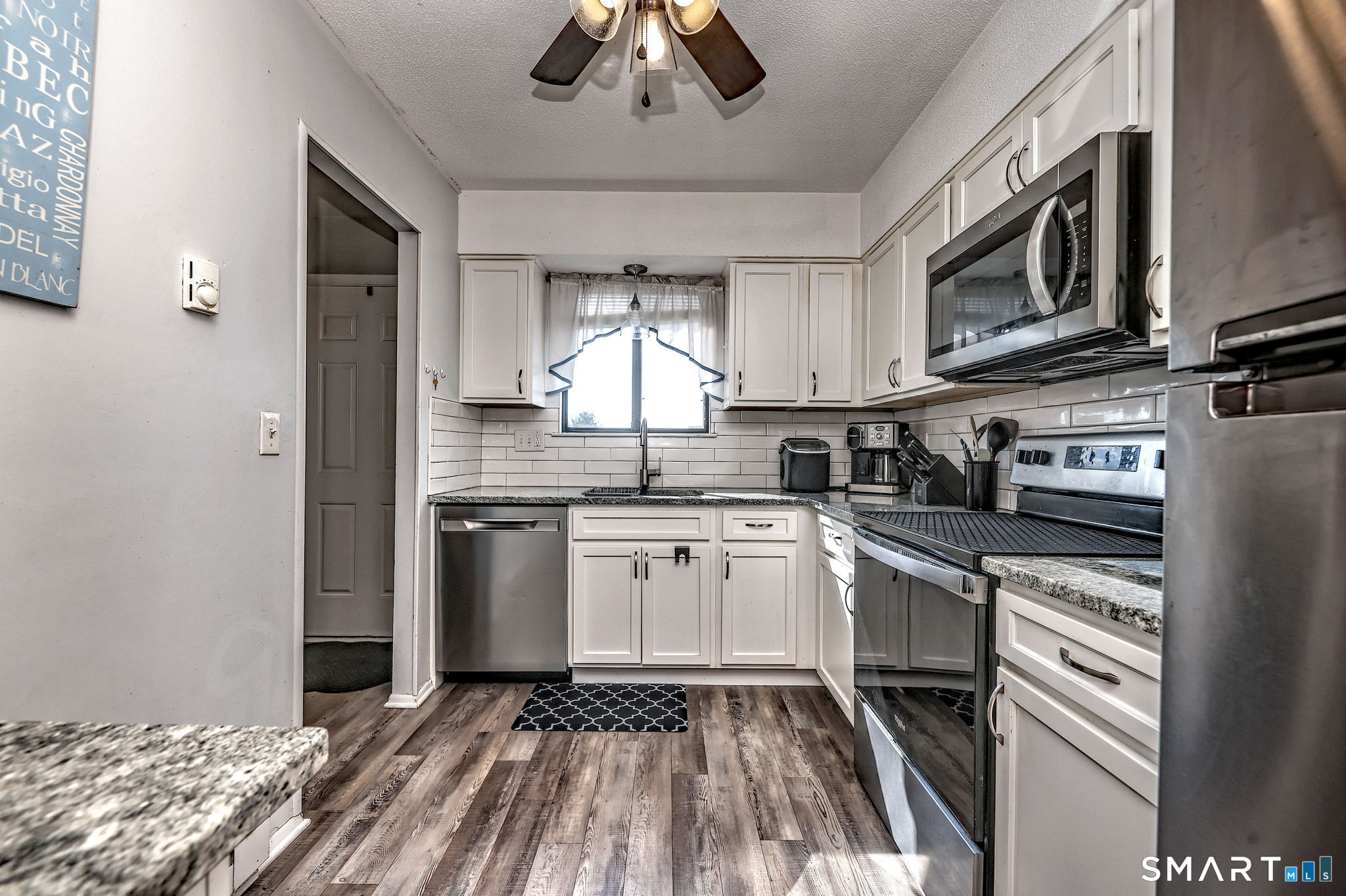 238 North Hampton Court Unit #238 photo 6