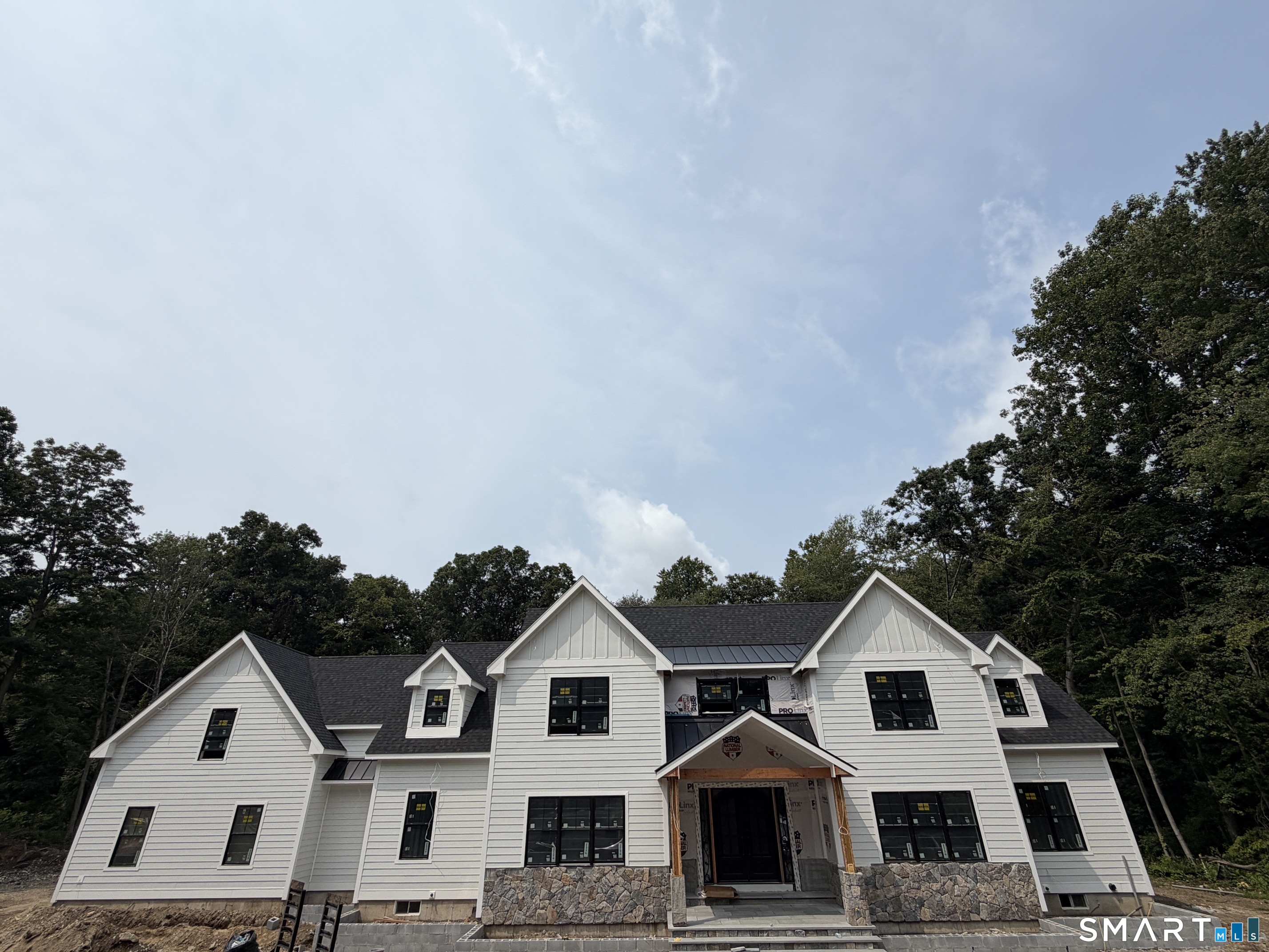 22 Grouse Lane, Woodbridge, Connecticut 06525