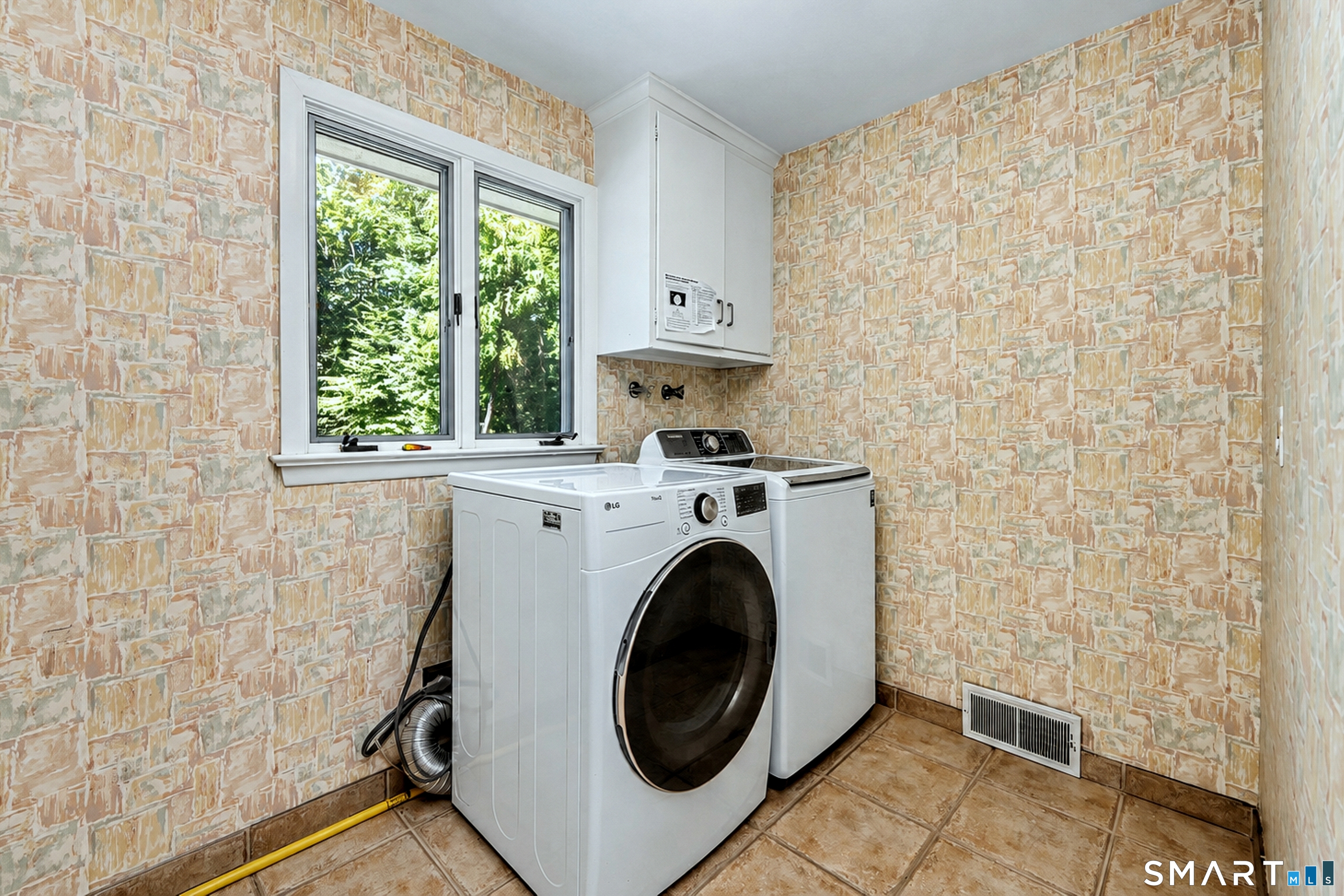 24 Inverness Road photo 34