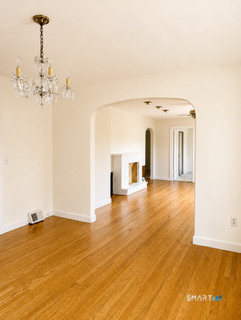 32 Homestead Avenue photo 6
