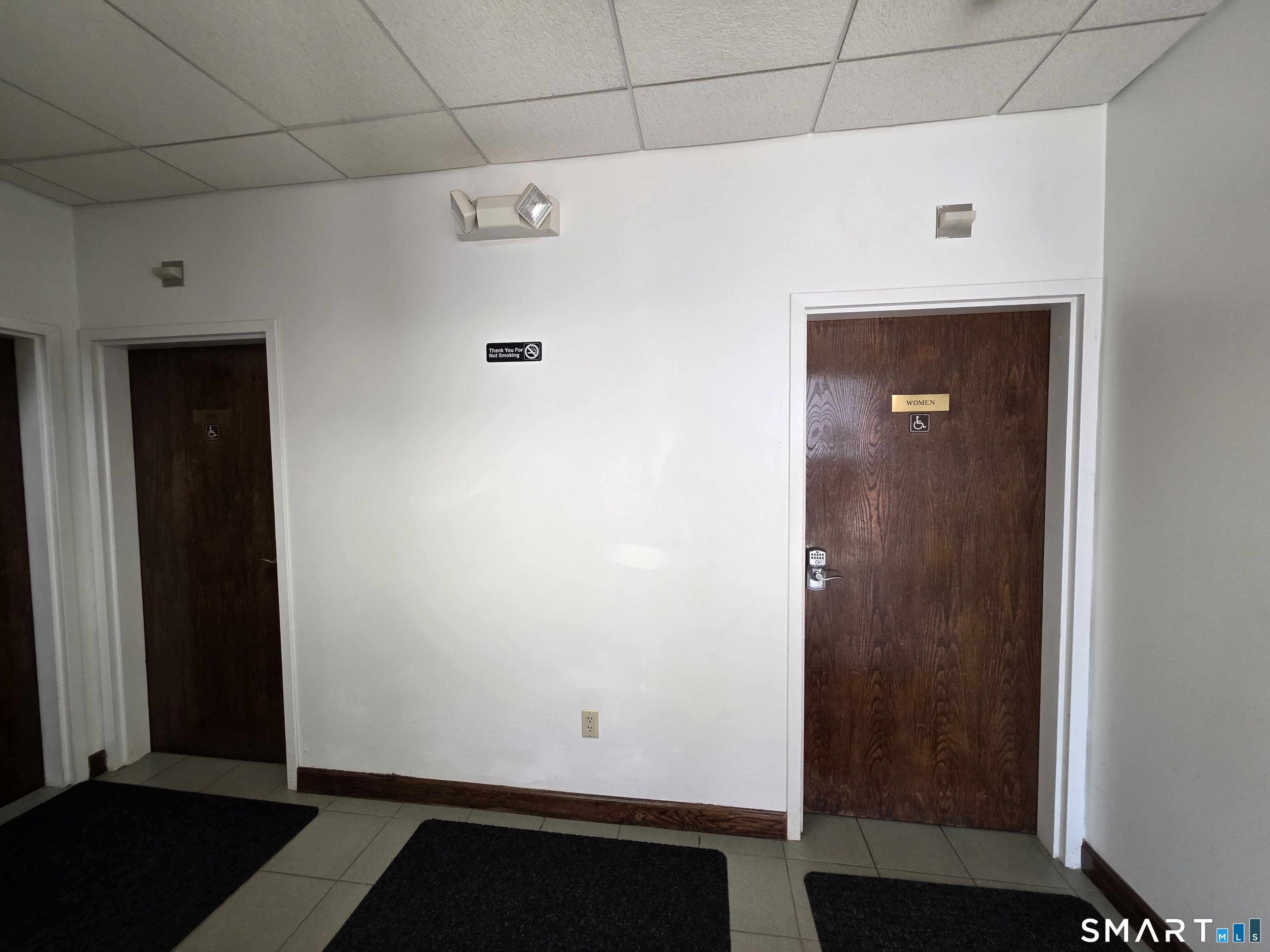 555 Franklin Avenue Unit #1st floor photo 4