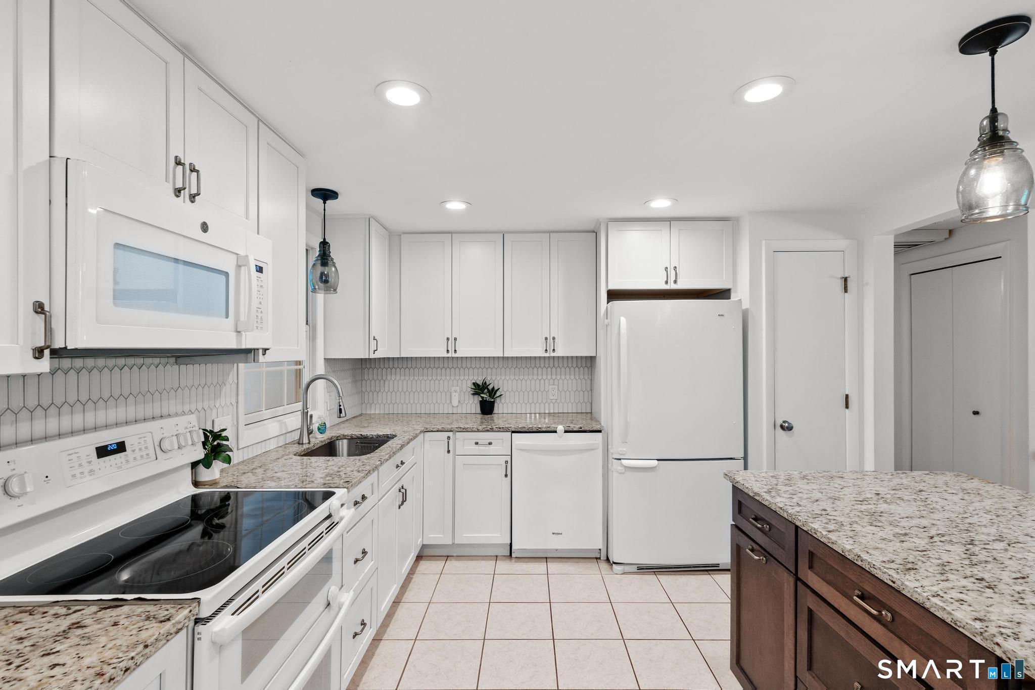 105 Windsorville Road photo 14