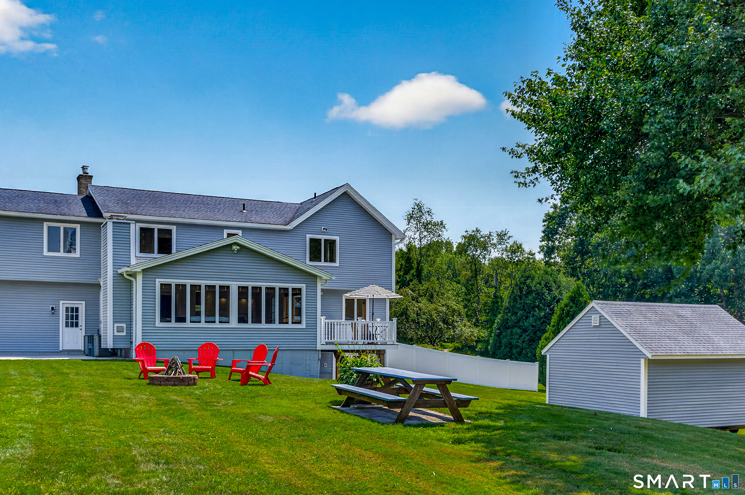 5 Stonehedge Drive photo 36
