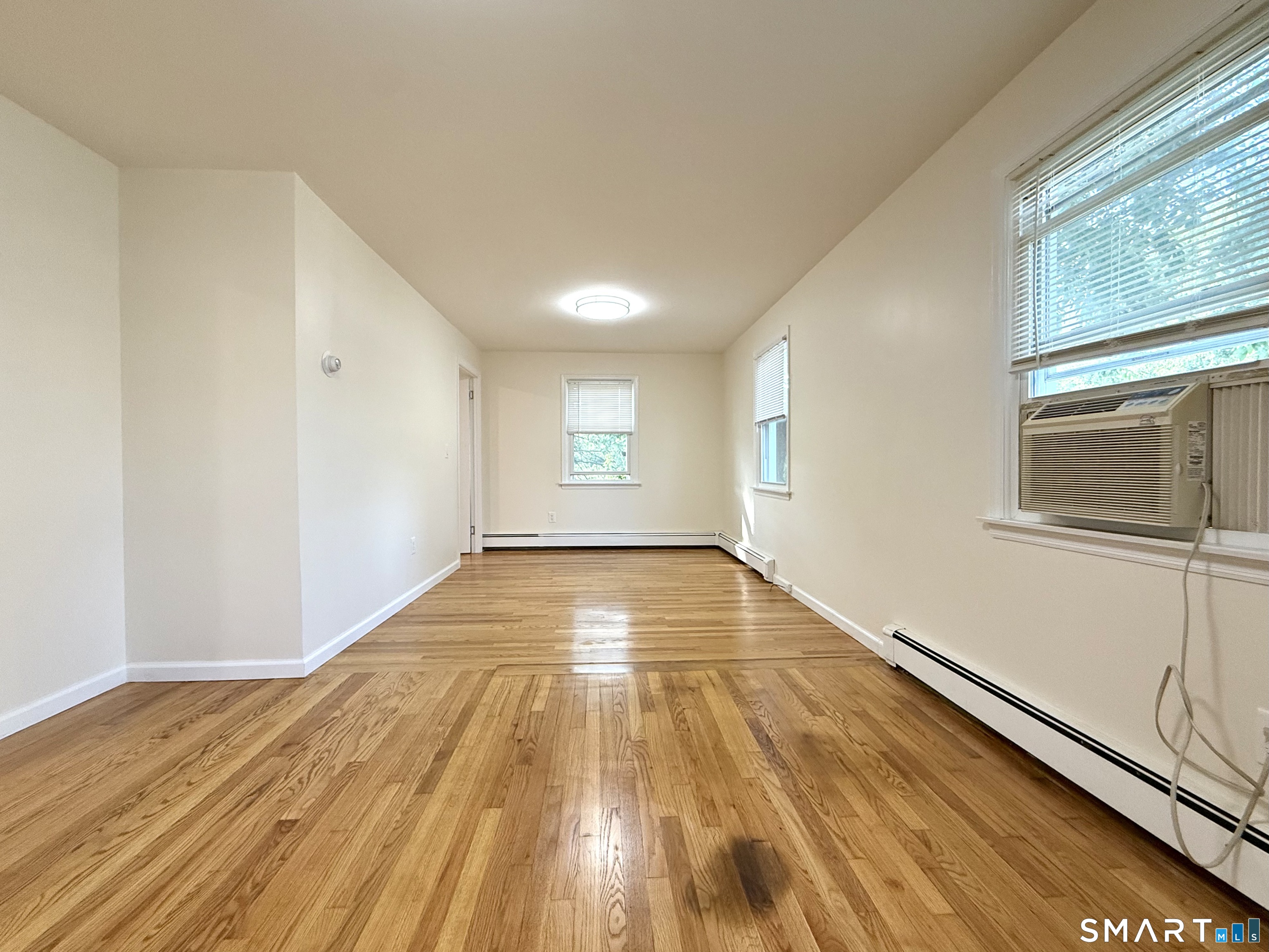 299 Villa Avenue photo 12