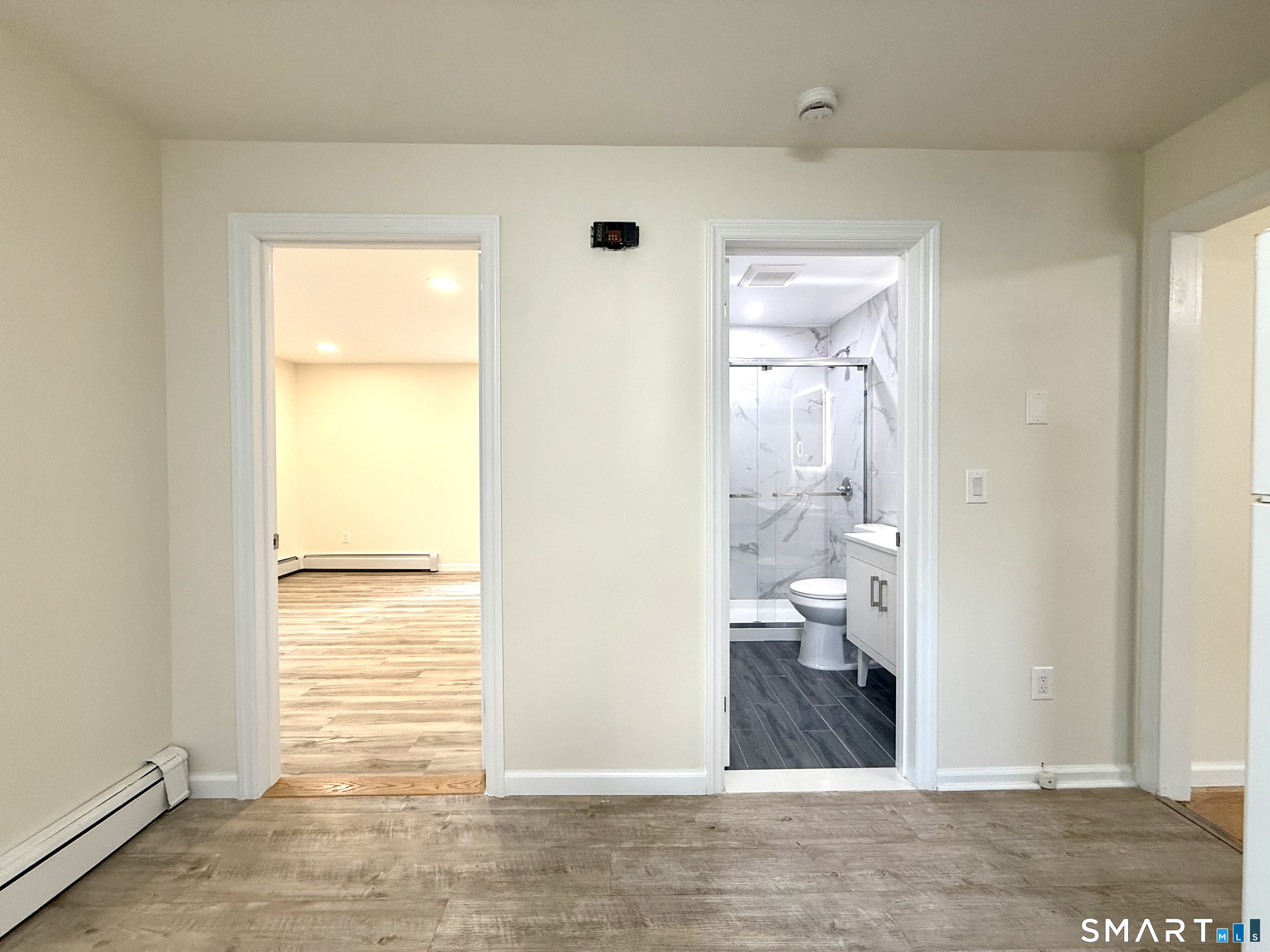 299 Villa Avenue photo 6