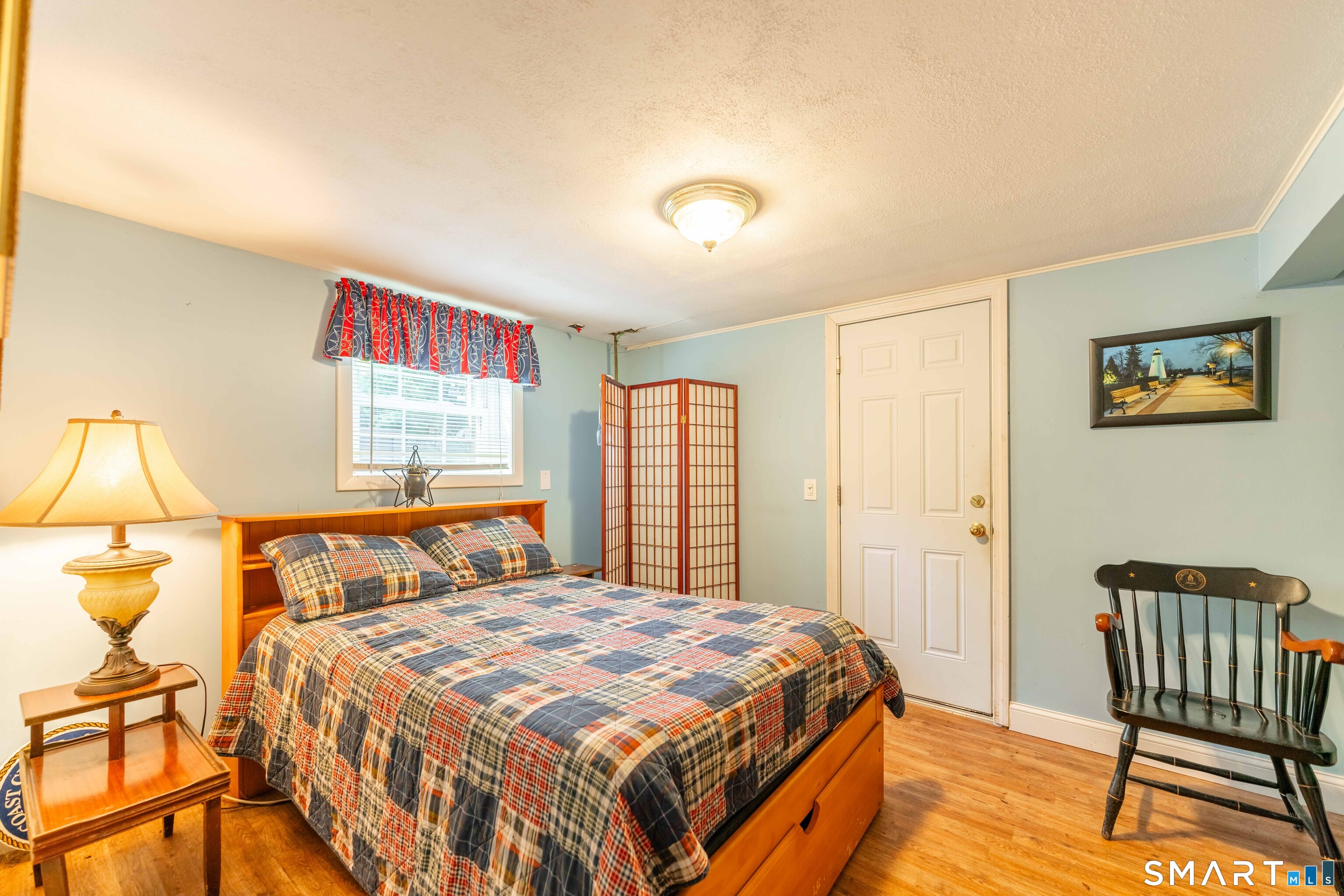 6 Marion Drive photo 32