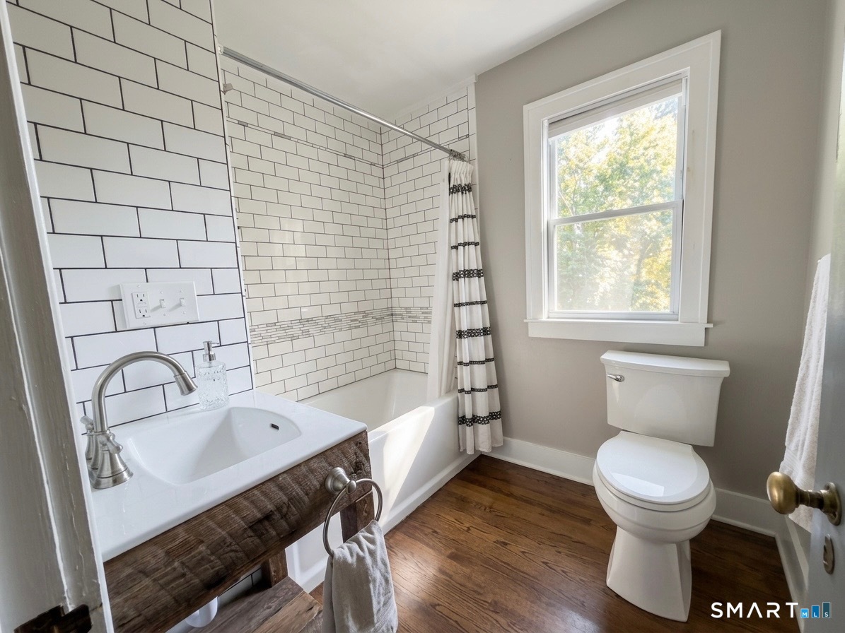 82 Prospect Hill Road photo 9
