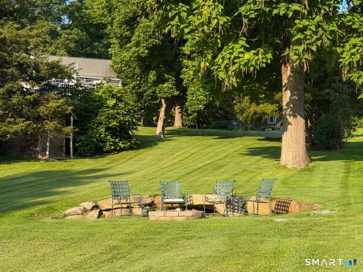 82 Prospect Hill Road photo 12