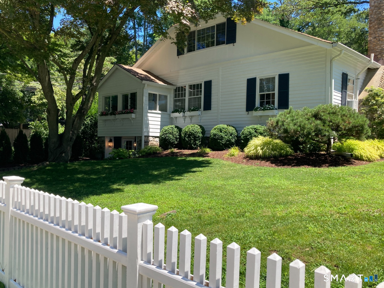 209 Compo Road, Westport, Connecticut 06880