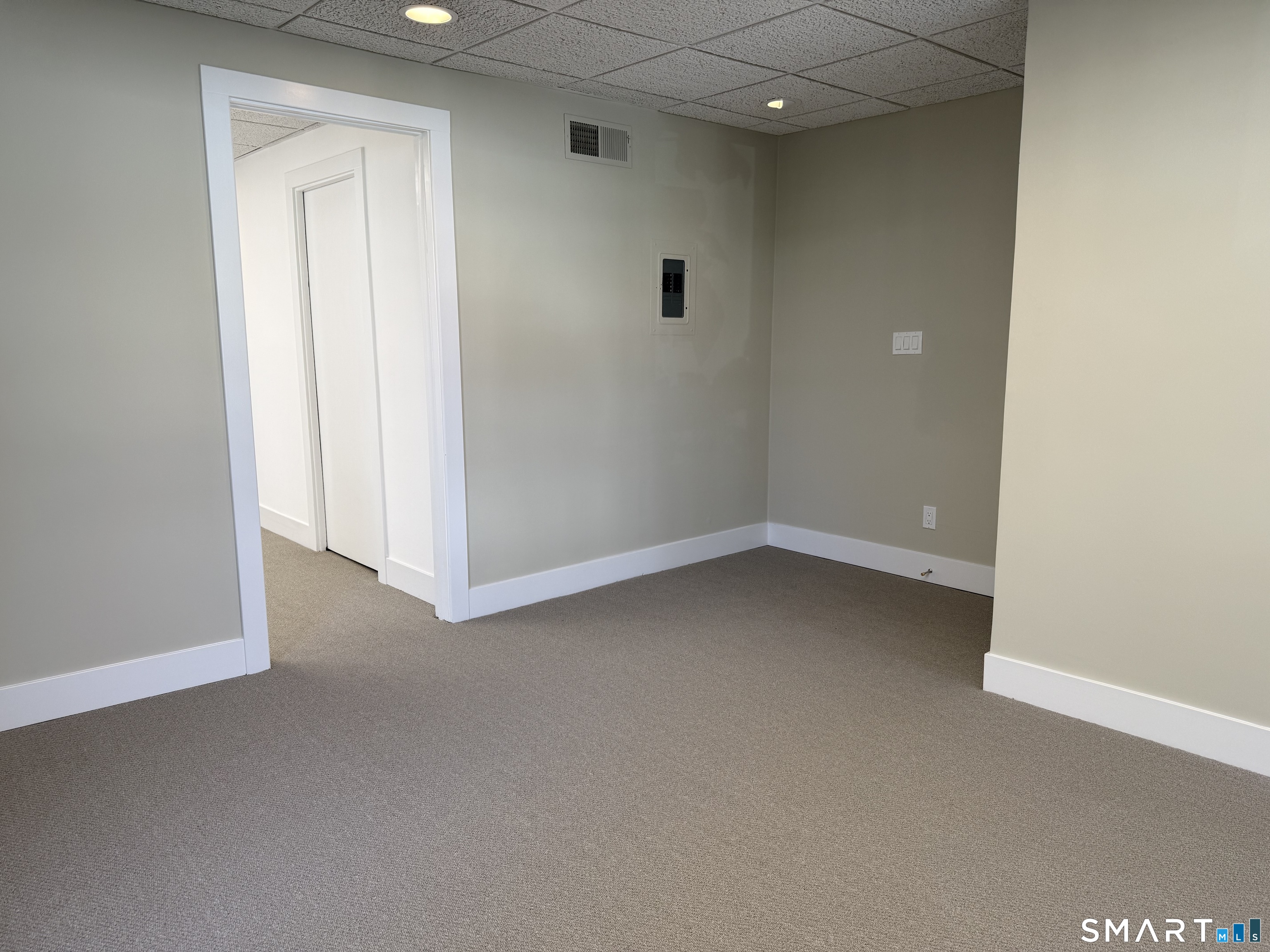 810 Bedford Street Unit #1 photo 3