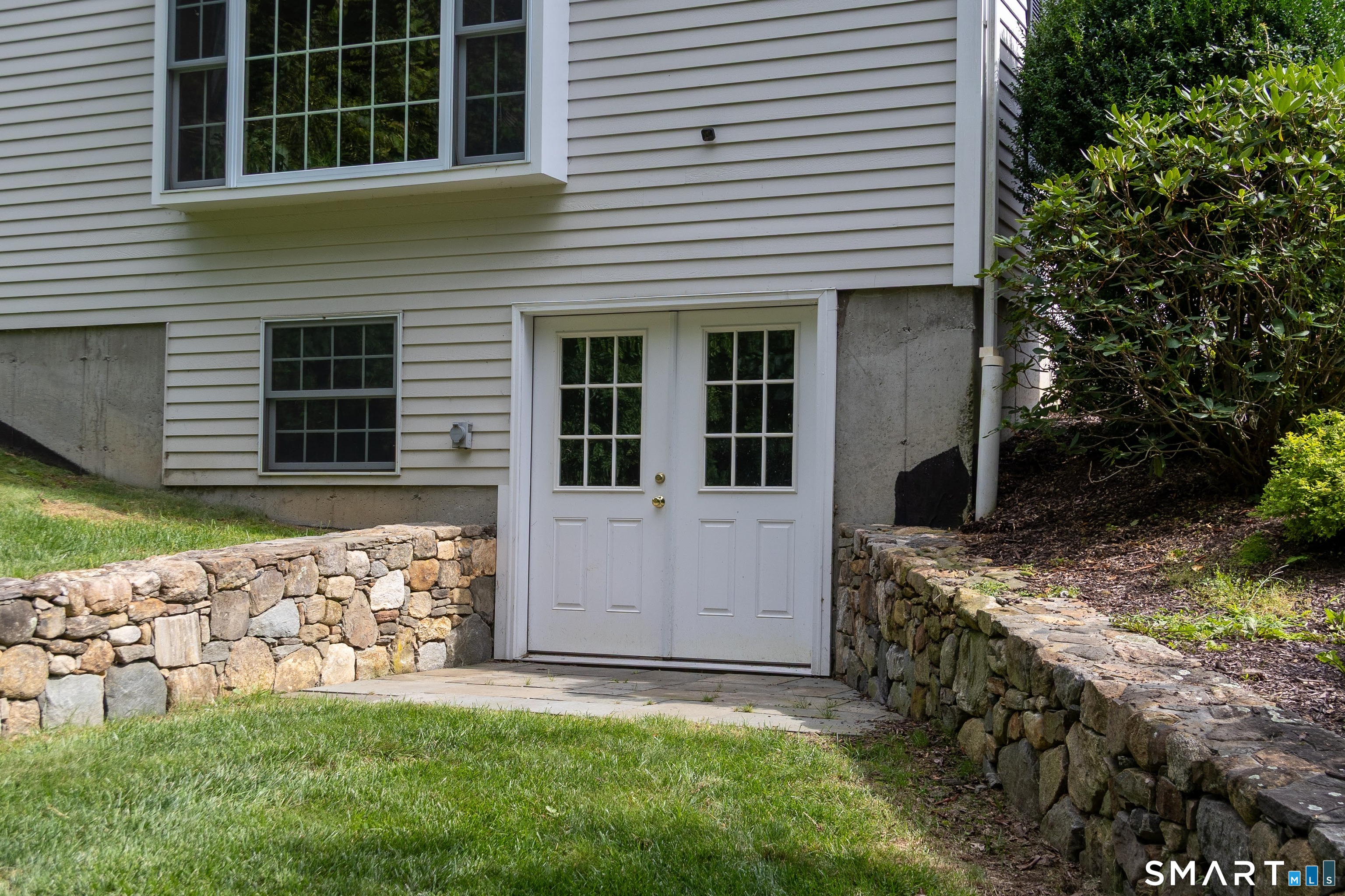 671 Jacob Road photo 37