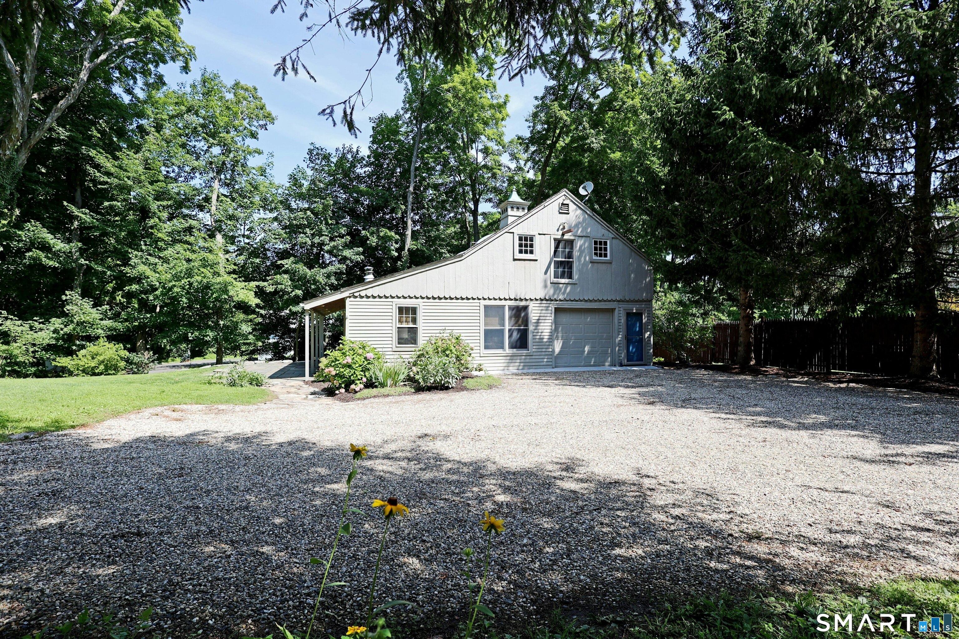 15 Maple Shade Road Unit #Cottage - 15A photo 2
