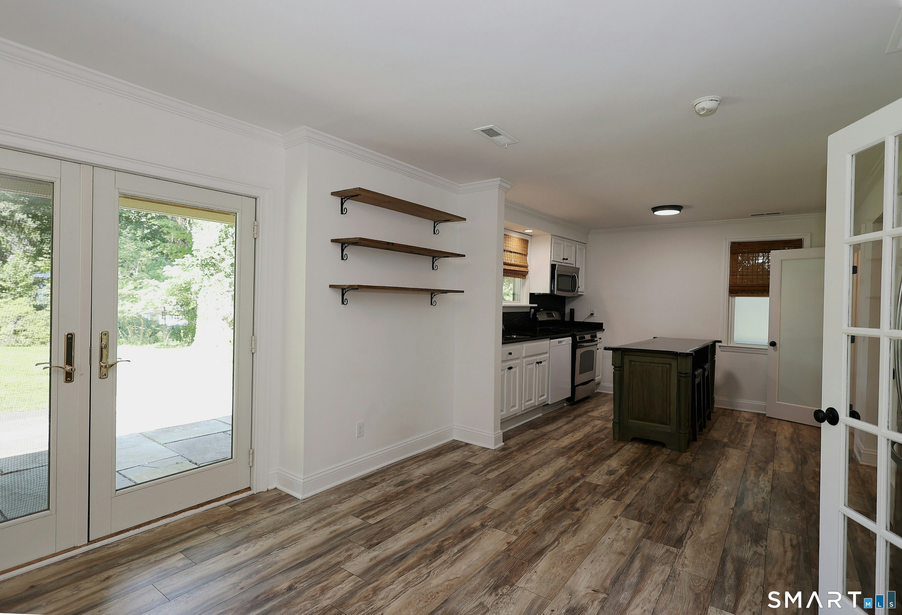 15 Maple Shade Road Unit #Cottage - 15A photo 11