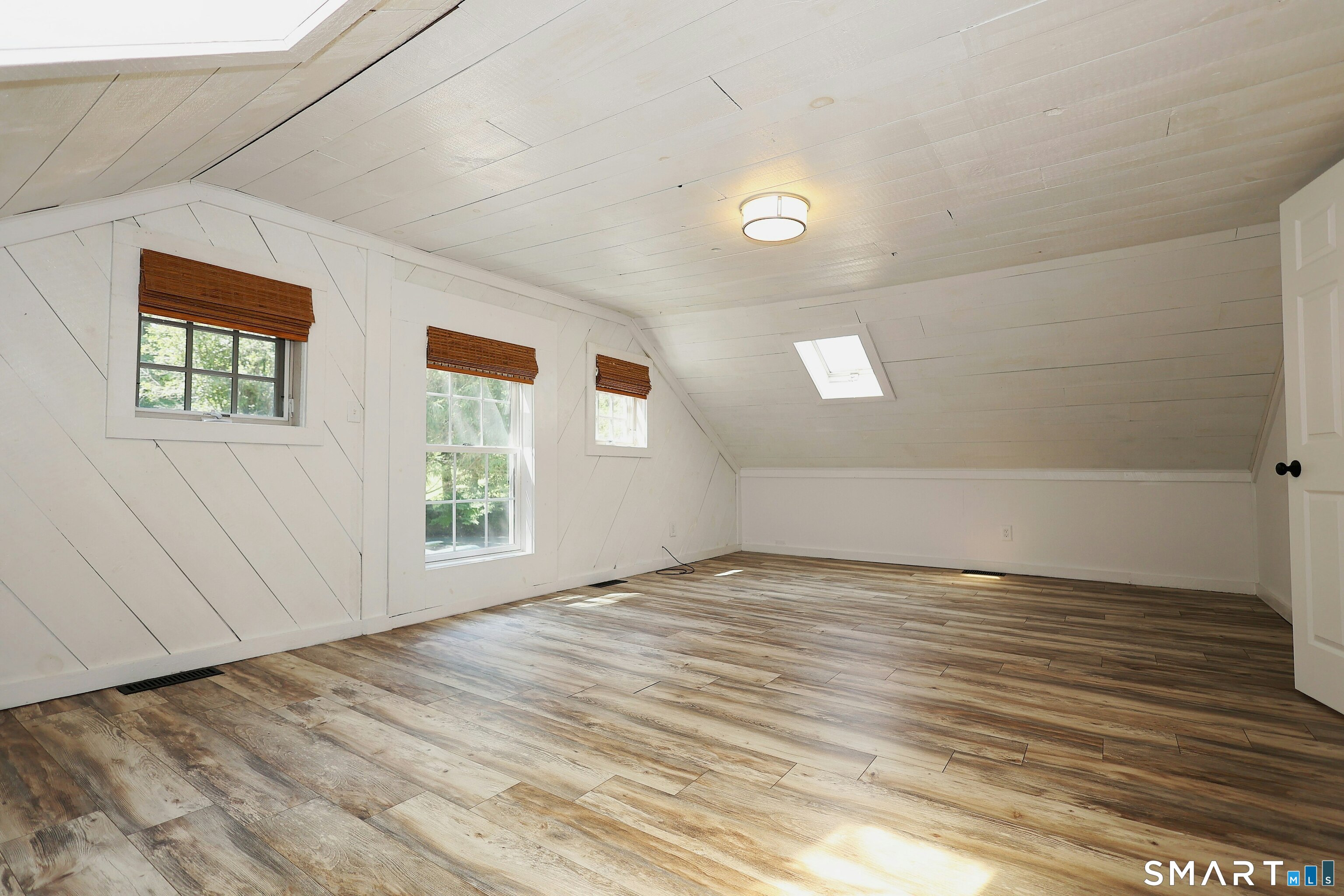 15 Maple Shade Road Unit #Cottage - 15A photo 20