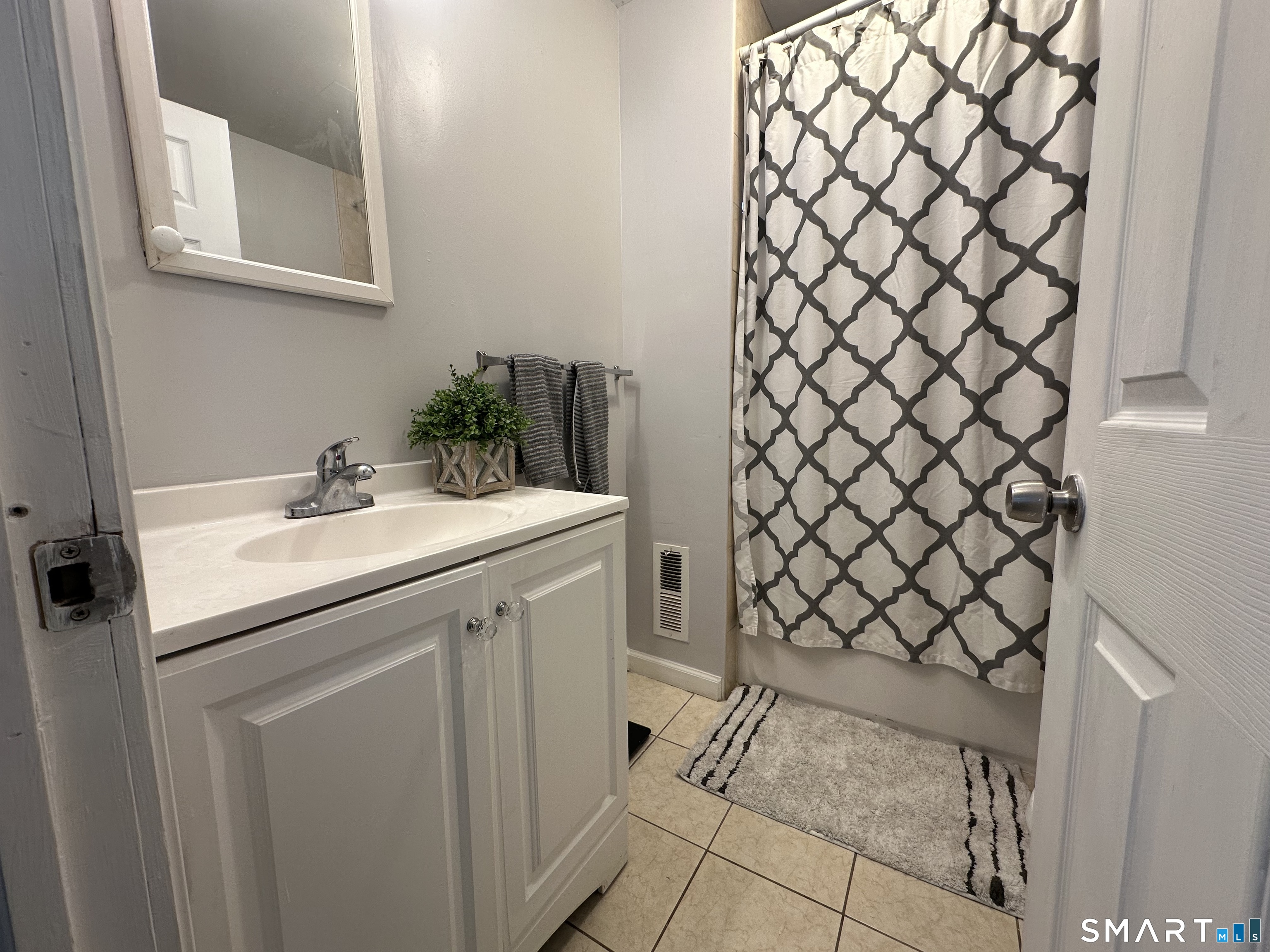 62 Clifford Street photo 14