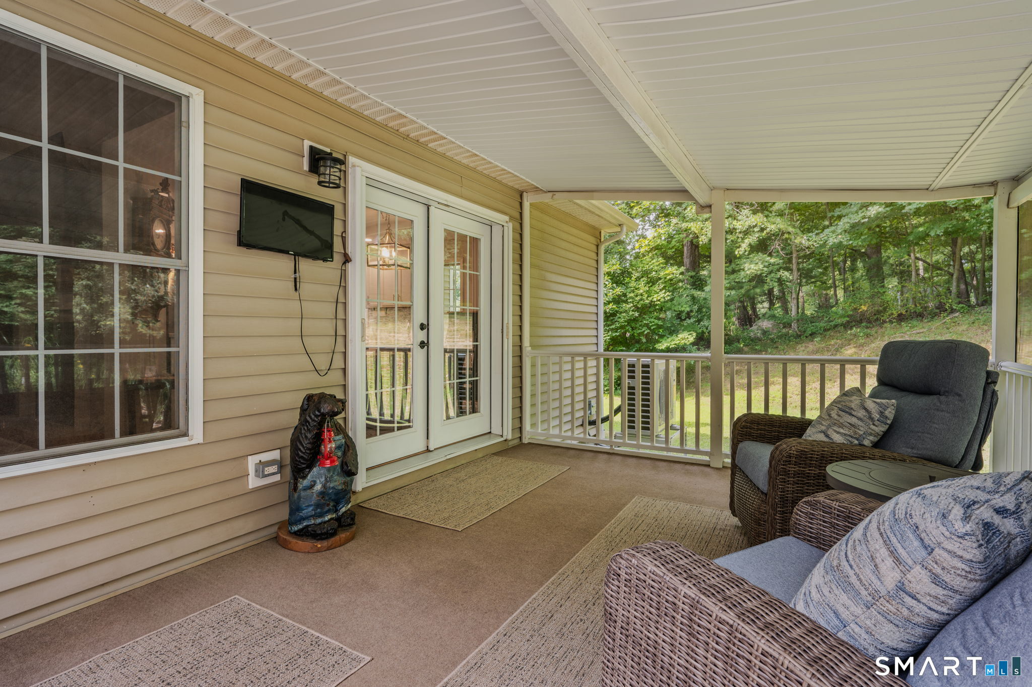 394 Killingly Avenue photo 14