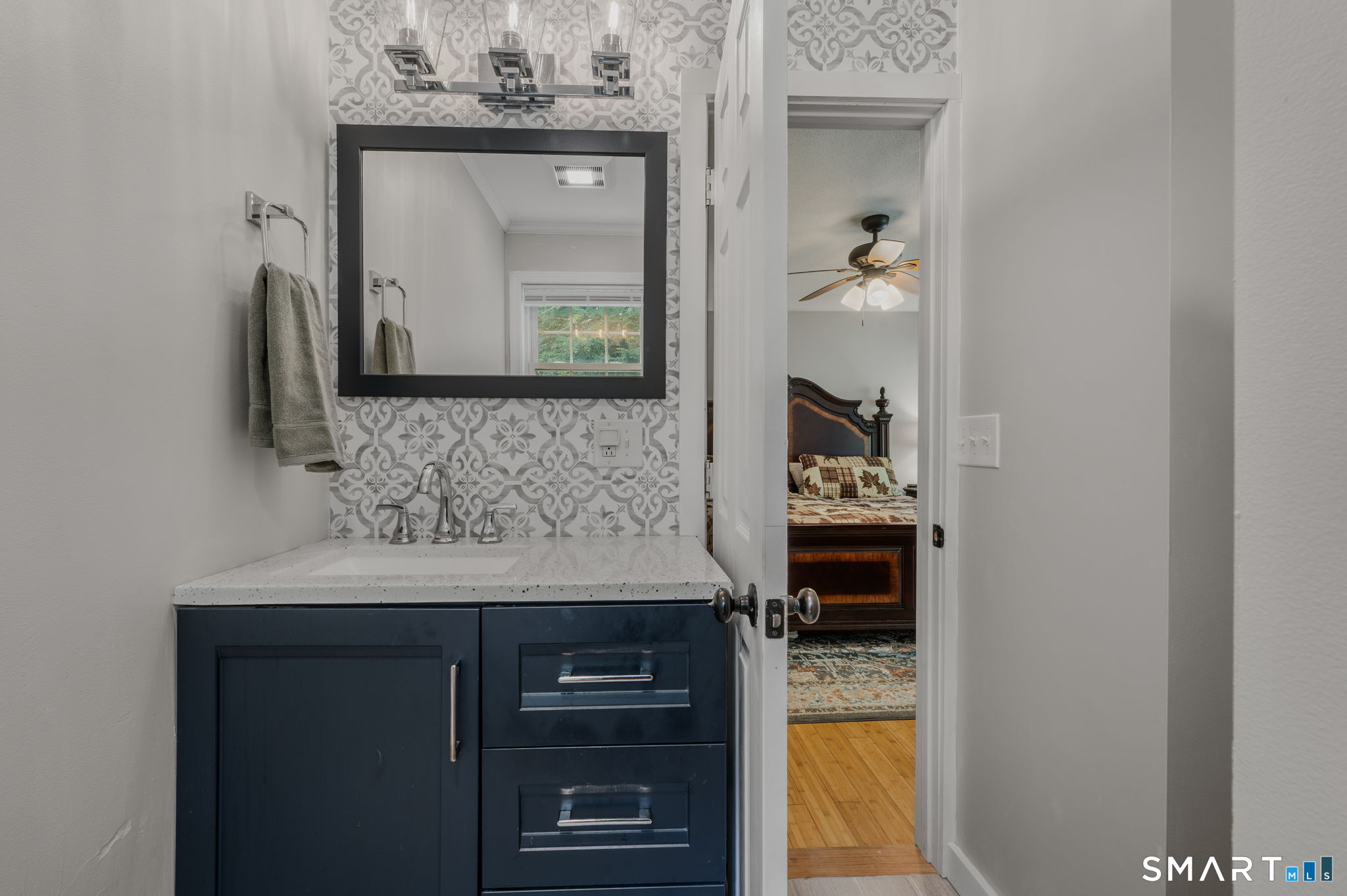 394 Killingly Avenue photo 26