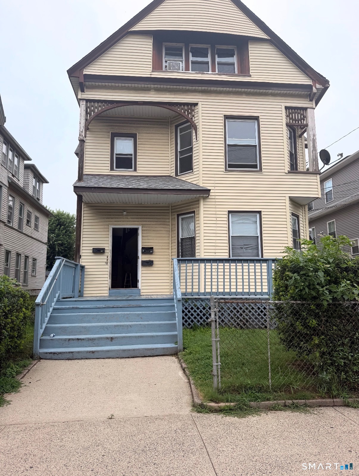 461 Howard Avenue Unit #2