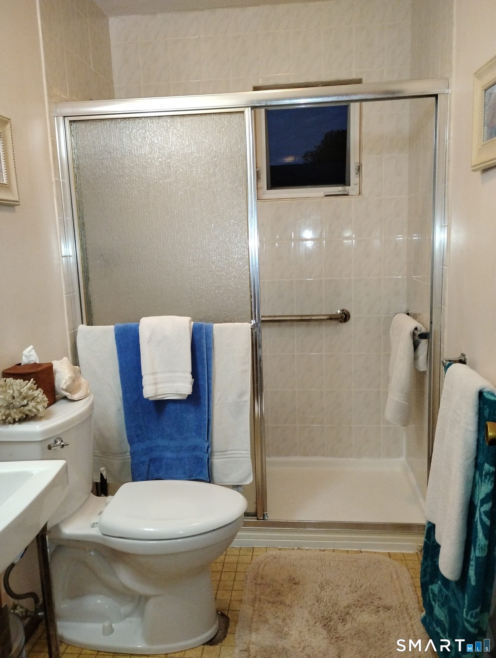 38 Elaine Drive photo 18