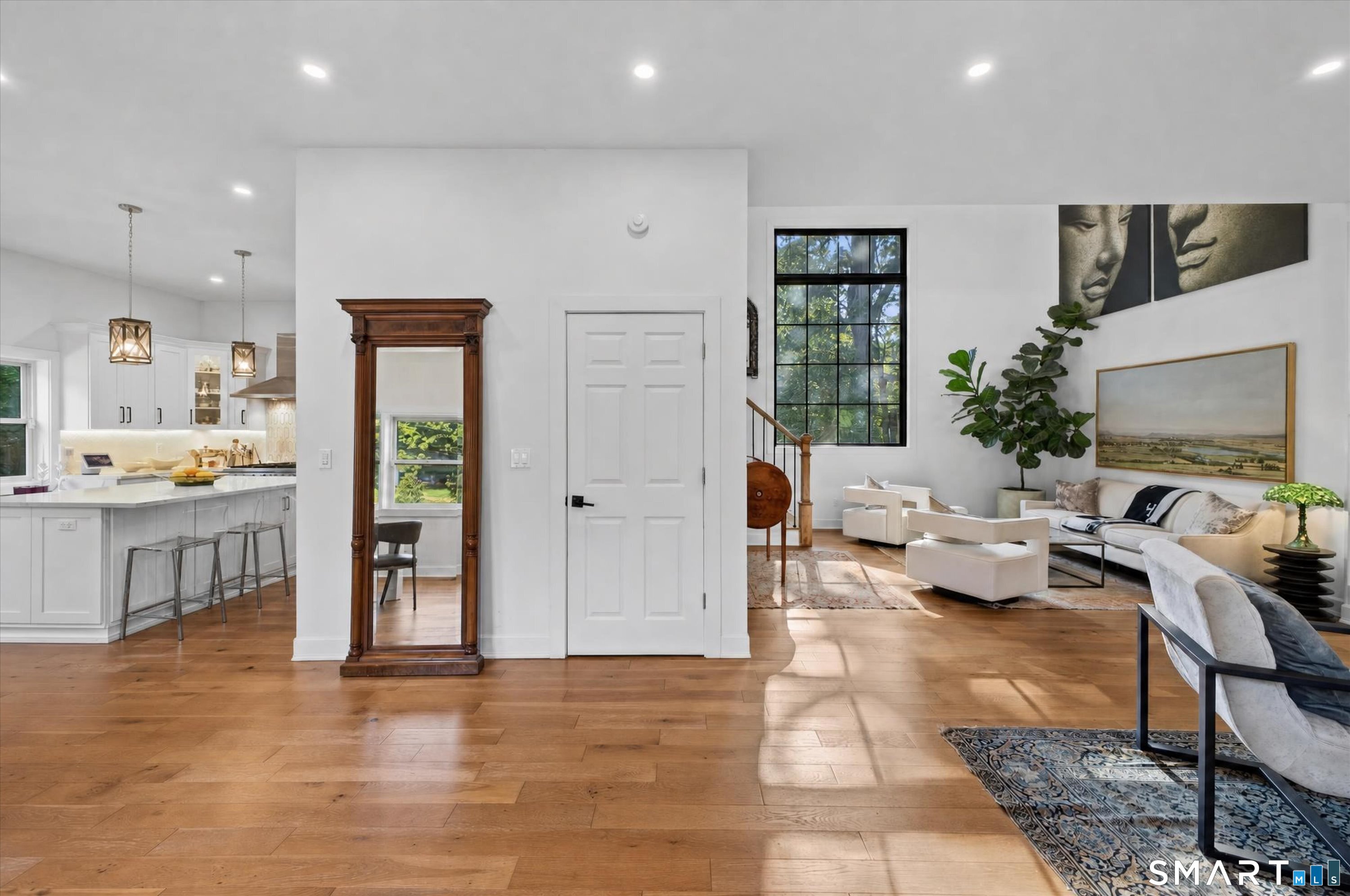 6 Abbotts Lane photo 6