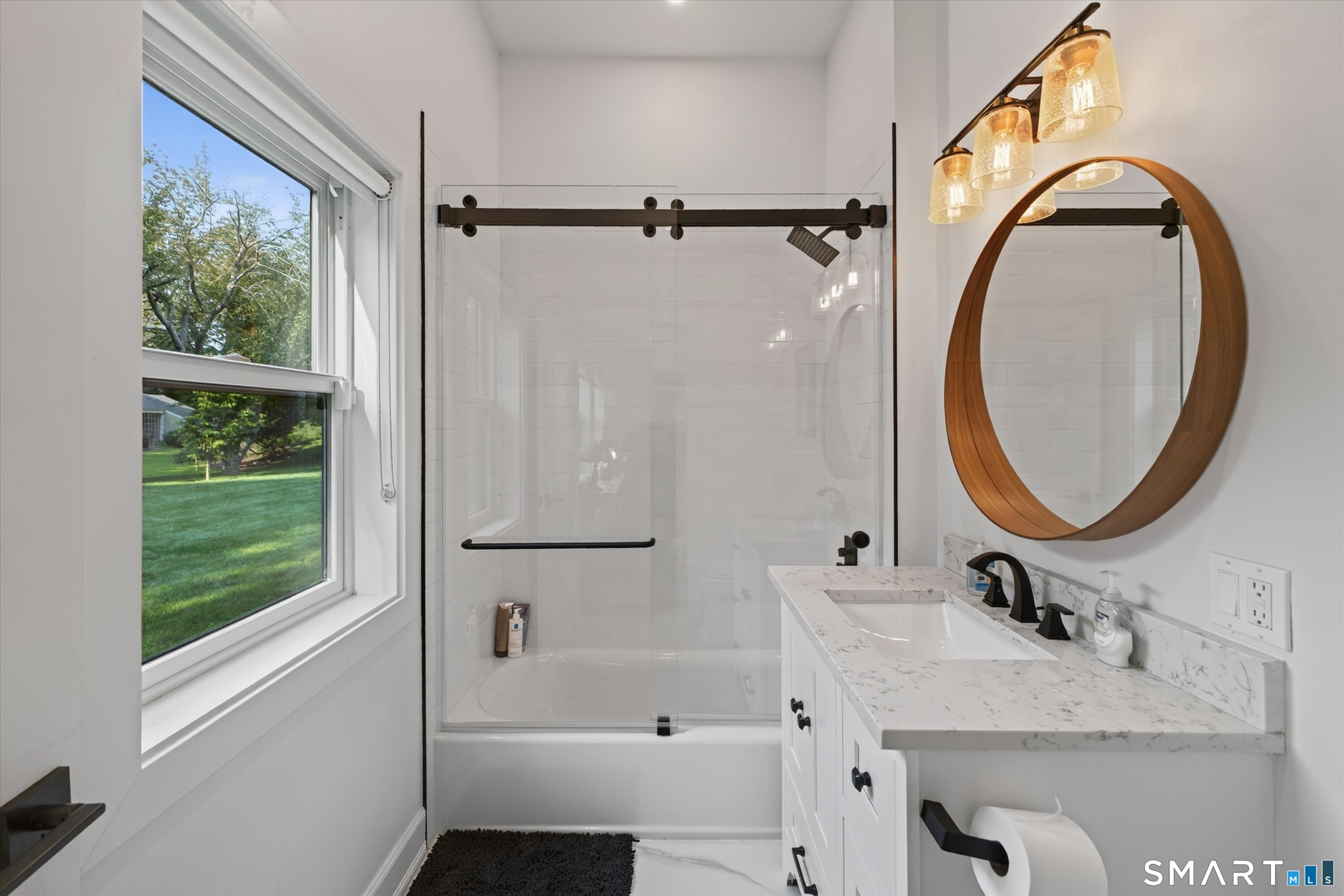 6 Abbotts Lane photo 19
