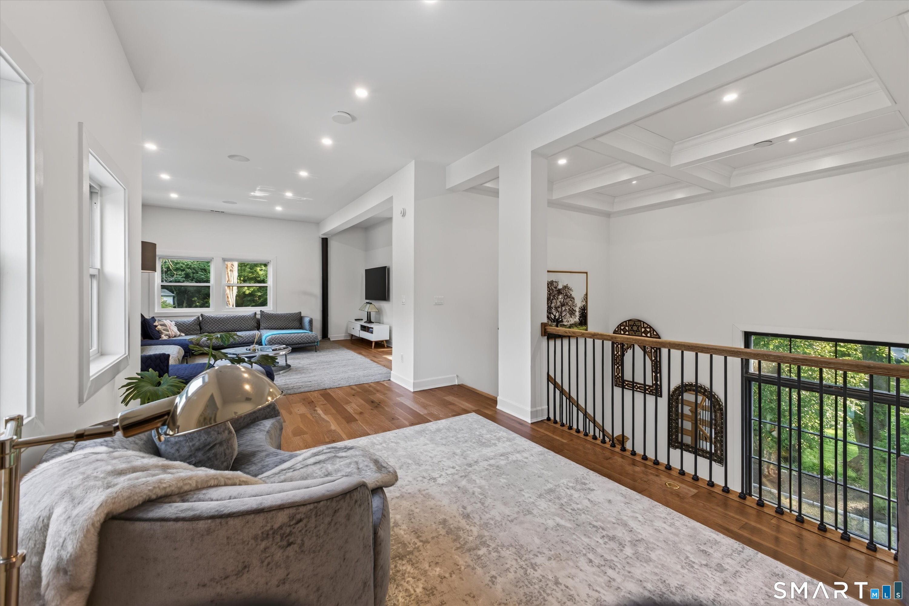 6 Abbotts Lane photo 32