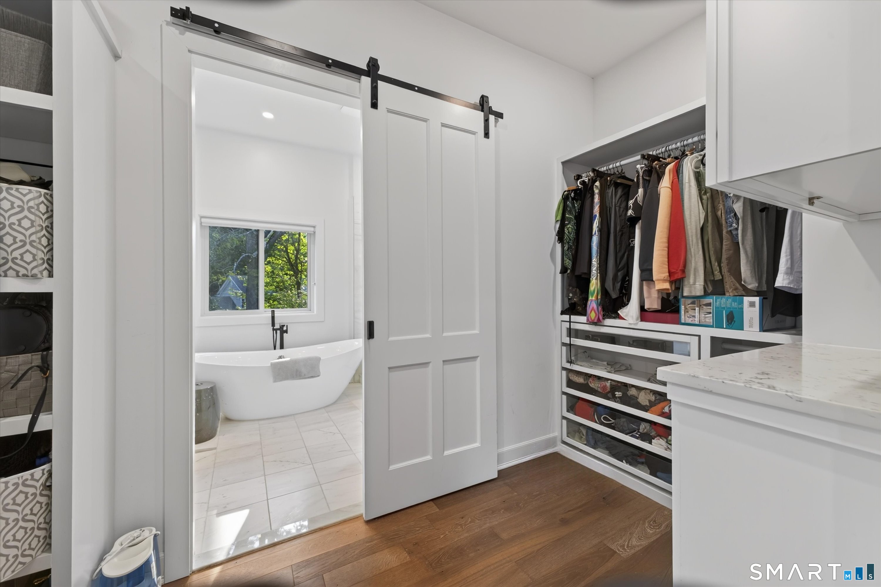 6 Abbotts Lane photo 27