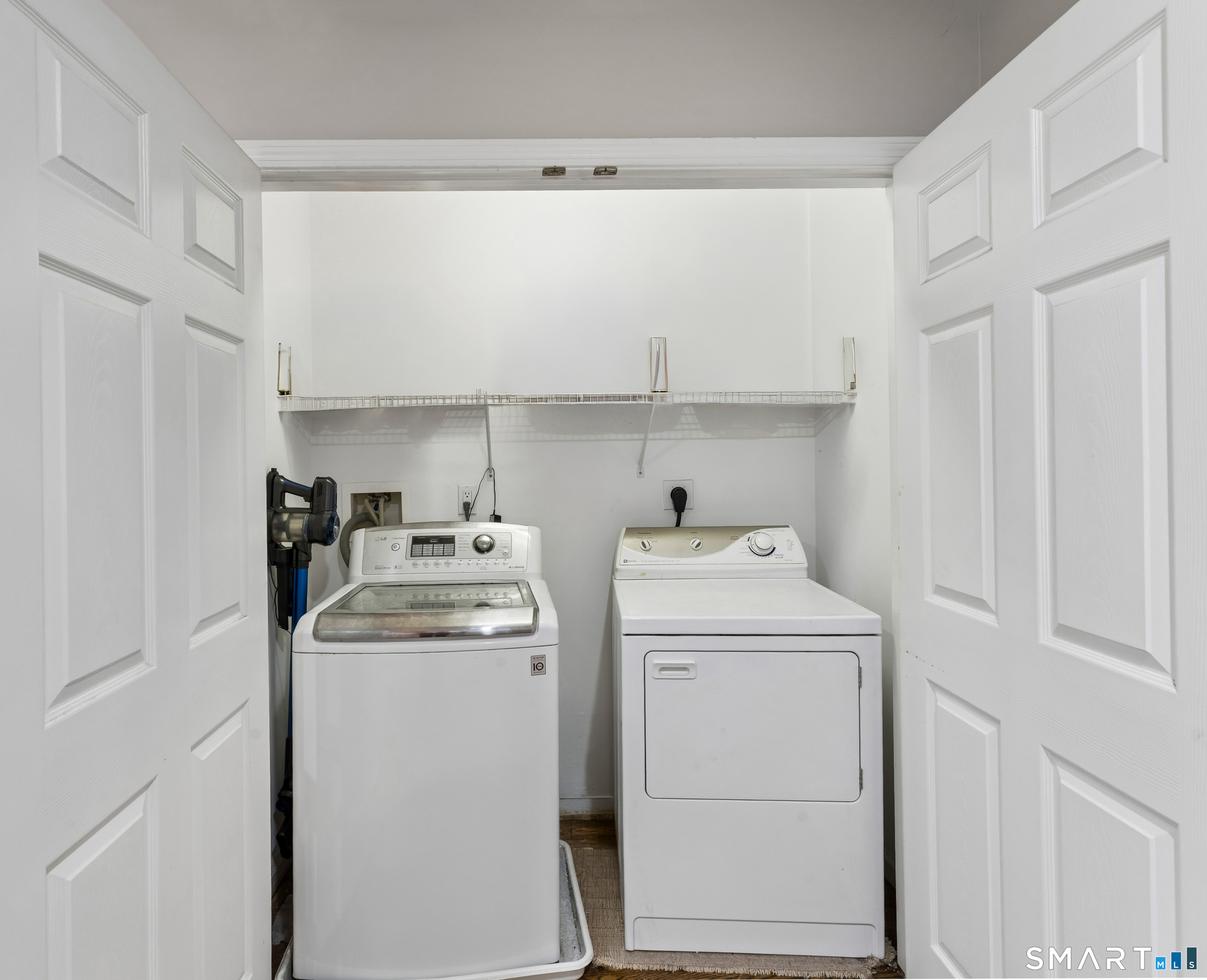 72 Alpine Drive photo 35