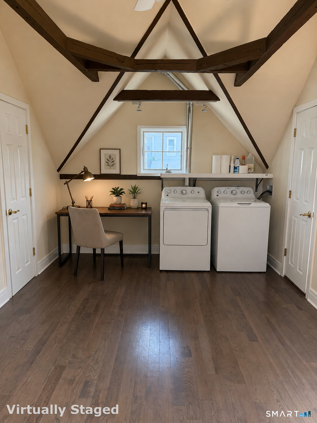 68 Leonard Street, Stamford, Connecticut photo 2