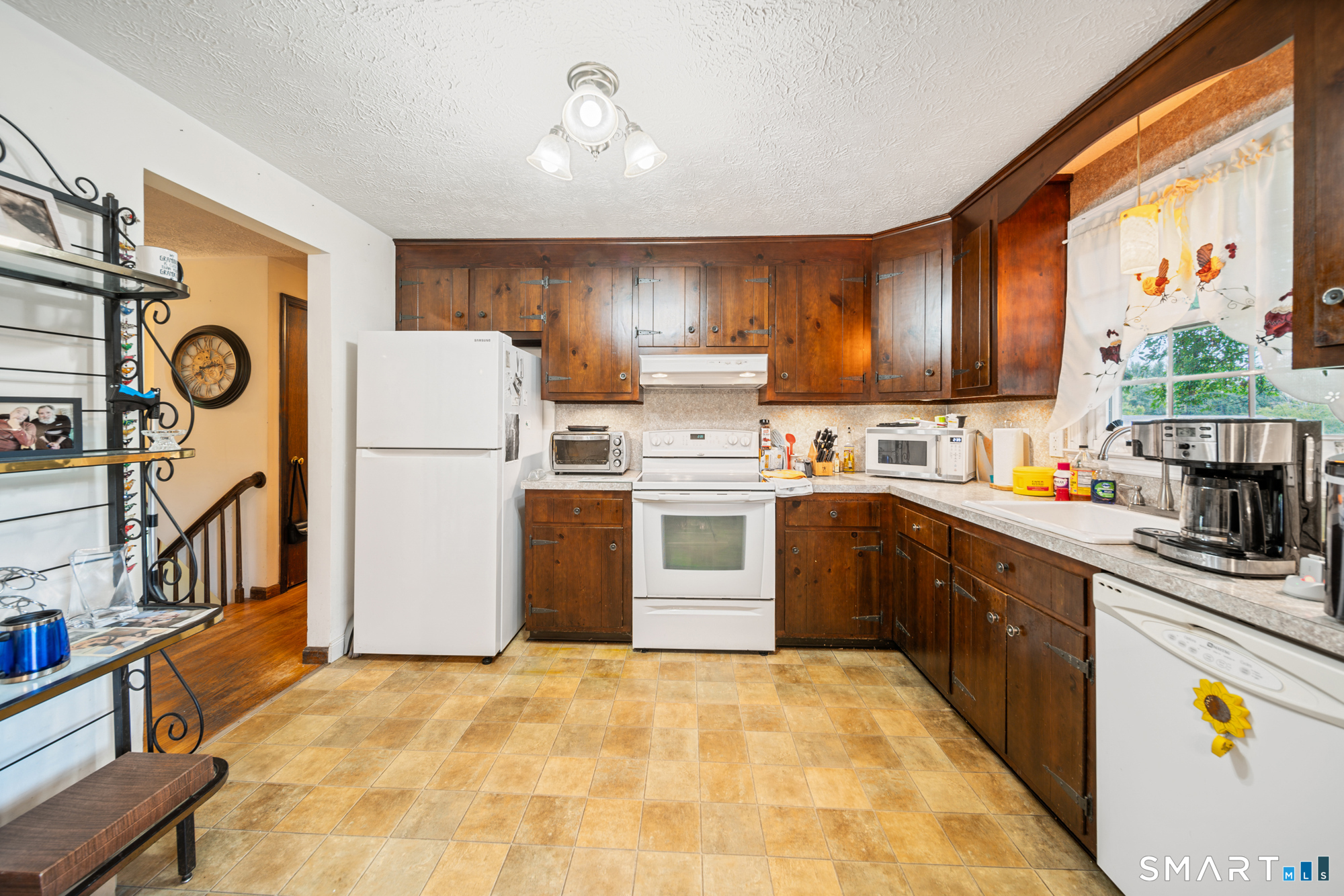 1111 Jerome Avenue photo 10