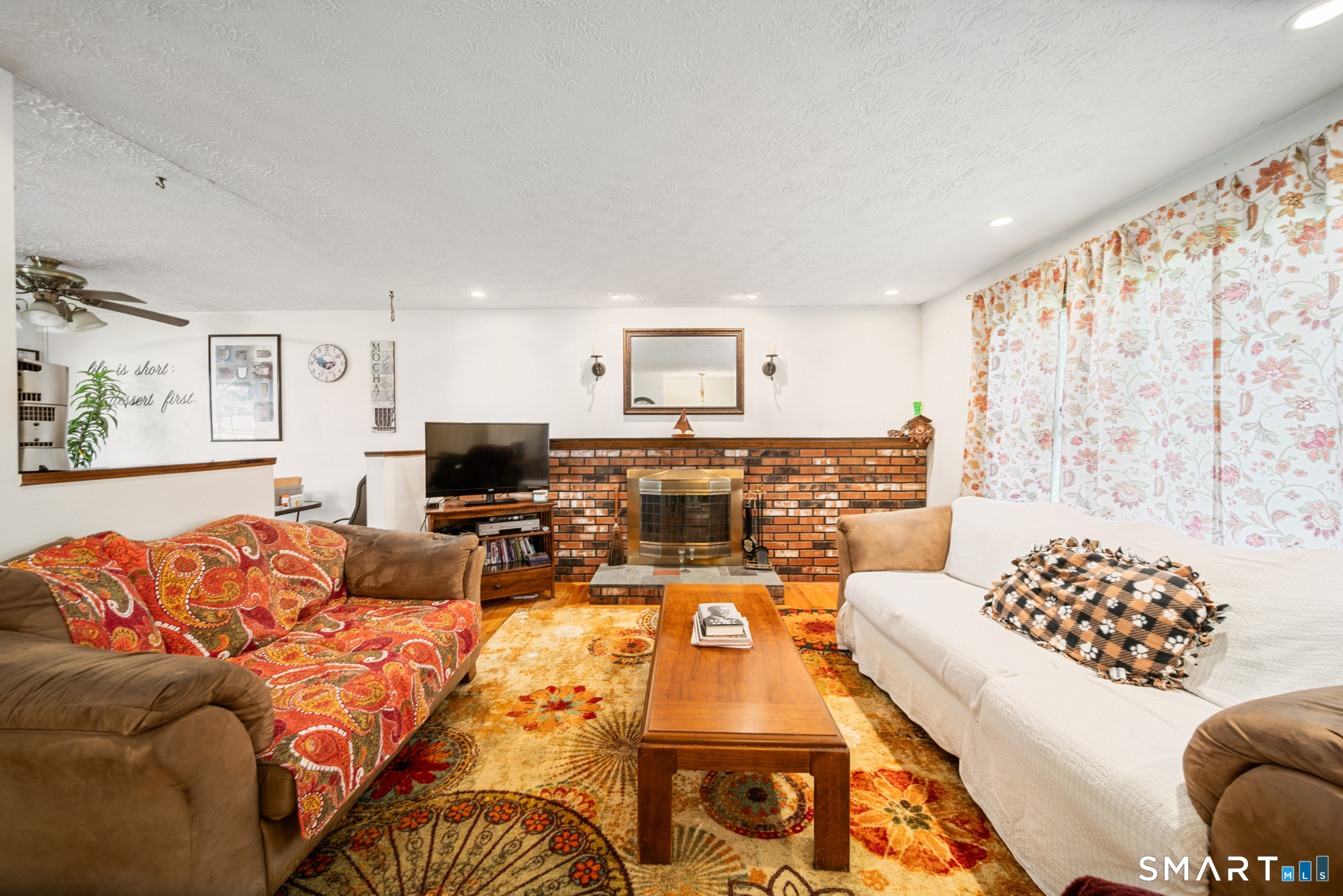 1111 Jerome Avenue photo 12