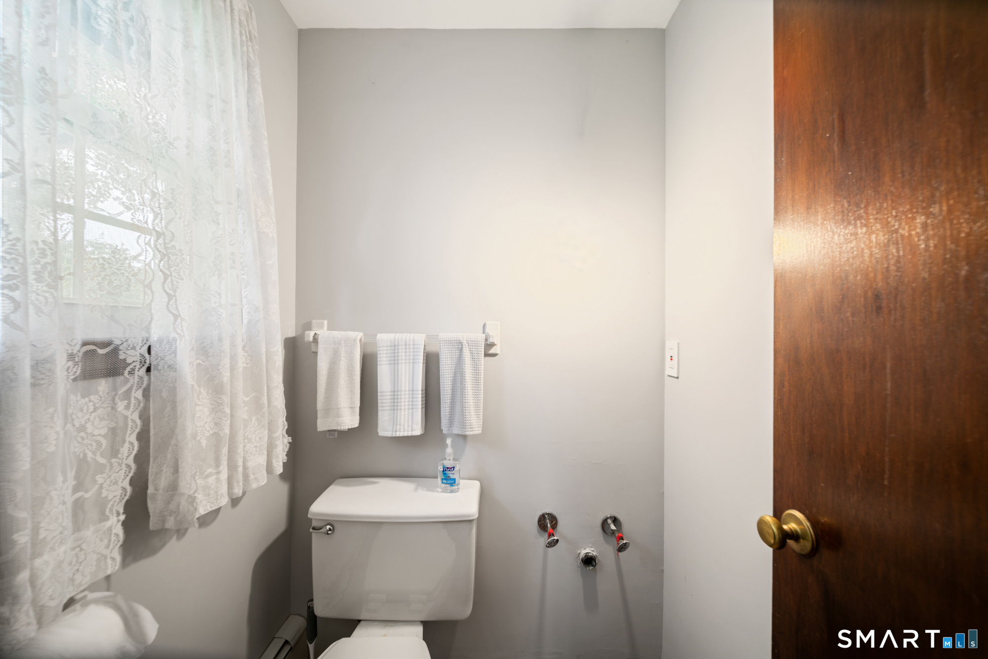 1111 Jerome Avenue photo 19